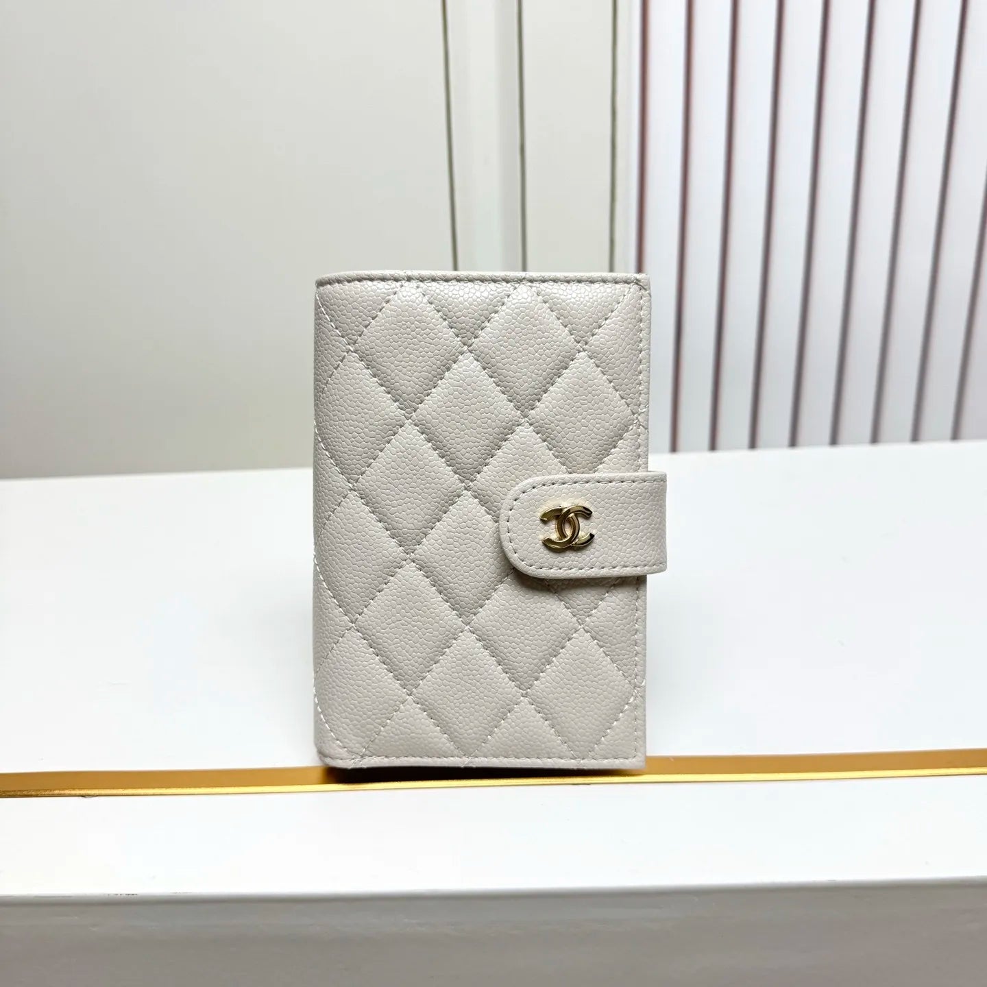 B1P36C126 Popular leather bag
