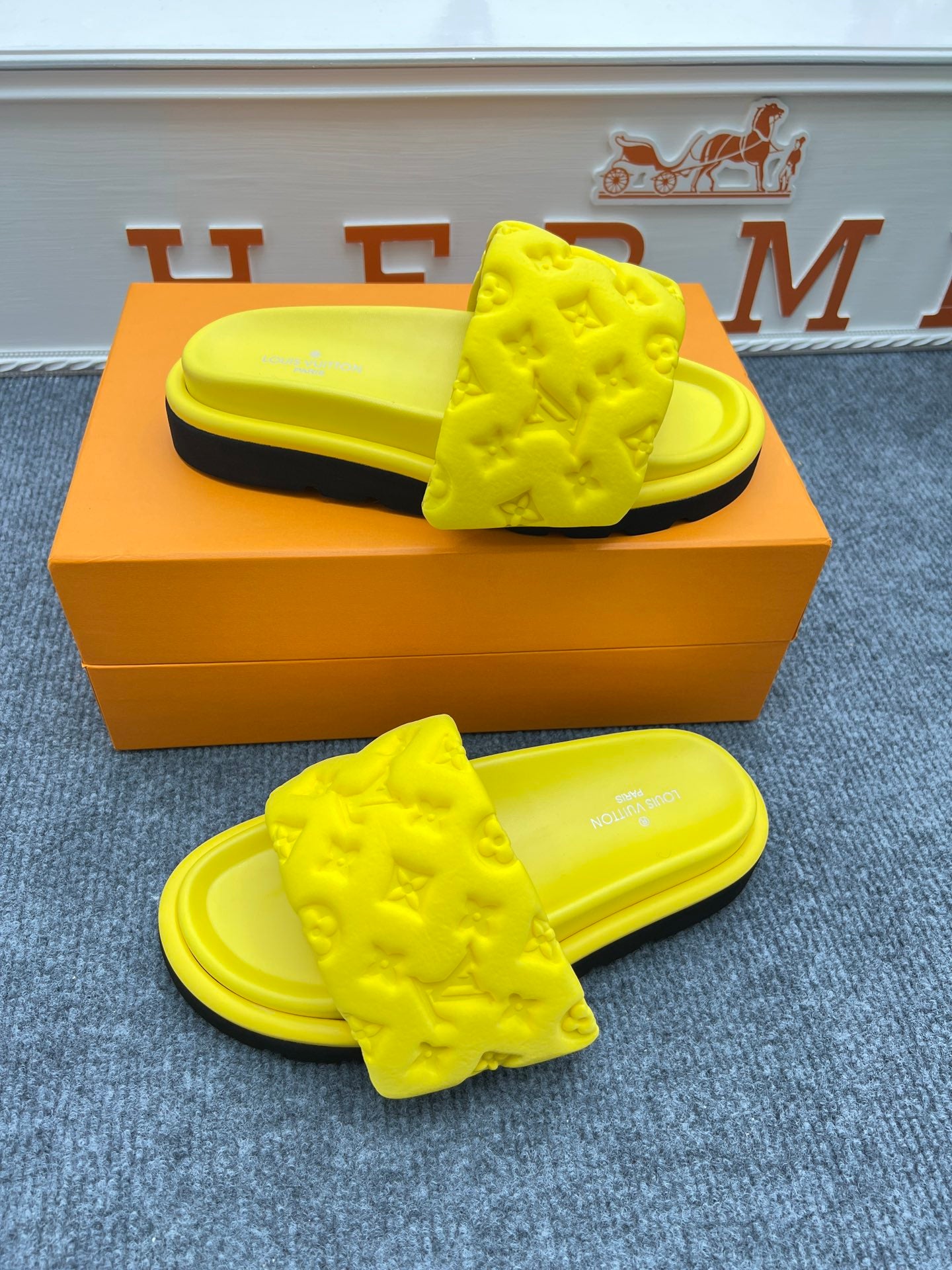 Z5YE115 Popular Slippers