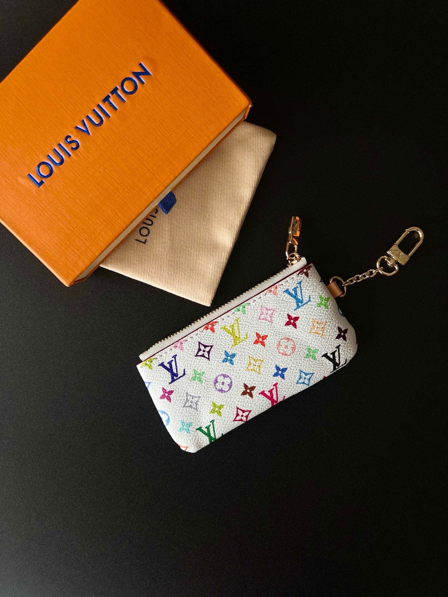 A1R76E64 Popular bag 's charms accessories