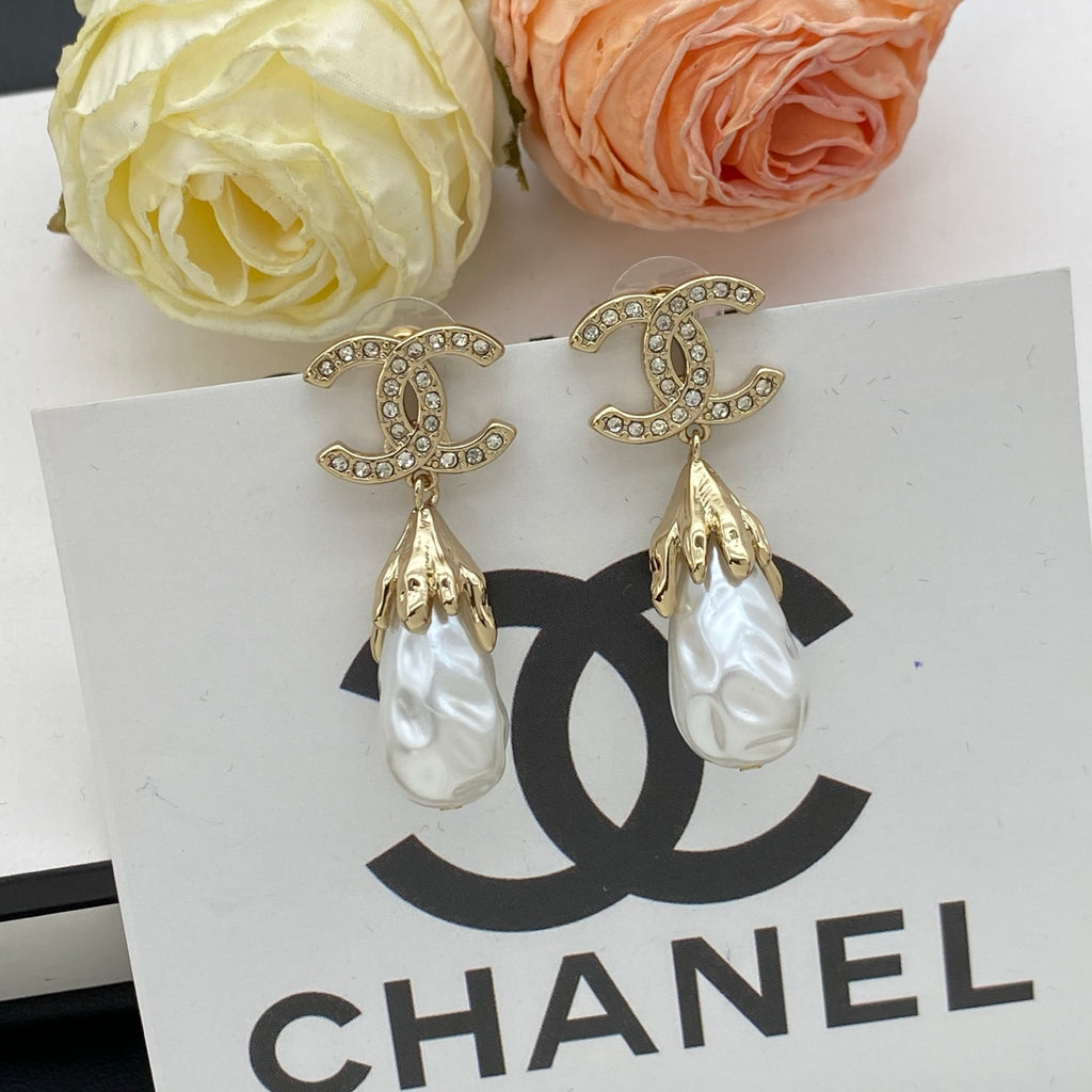 X1Z95C72E Popular Earrings