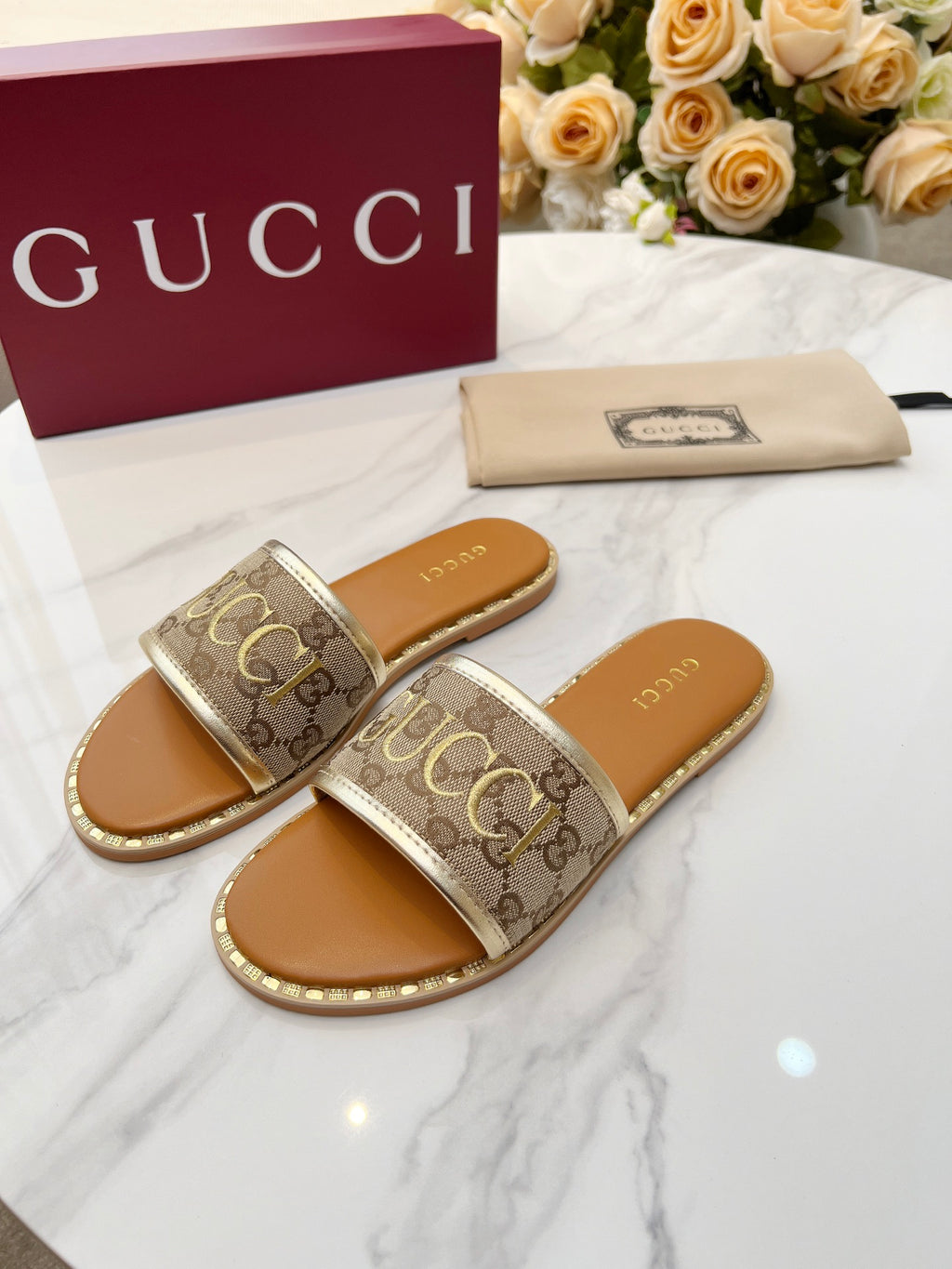 Z2Q55B29 Popular high-quality  Shoes
