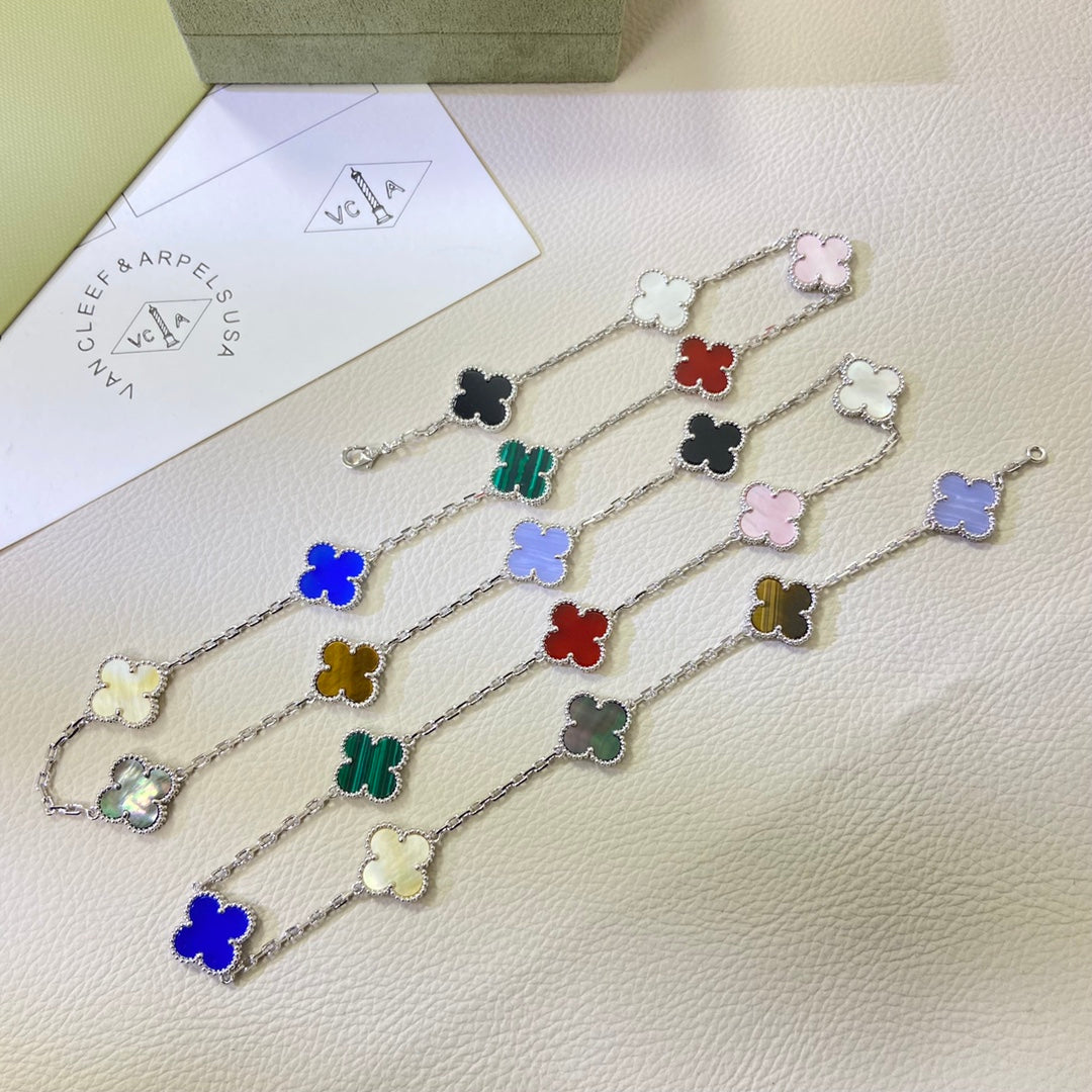 X5Q85VA267X Popular 20 flowers Necklaces