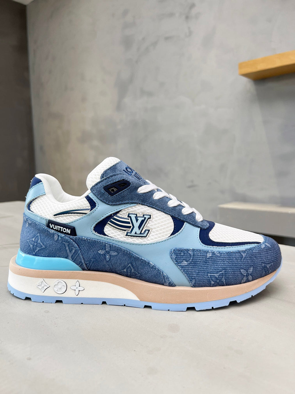 Z2Q105E230 Popular high-quality  Shoes