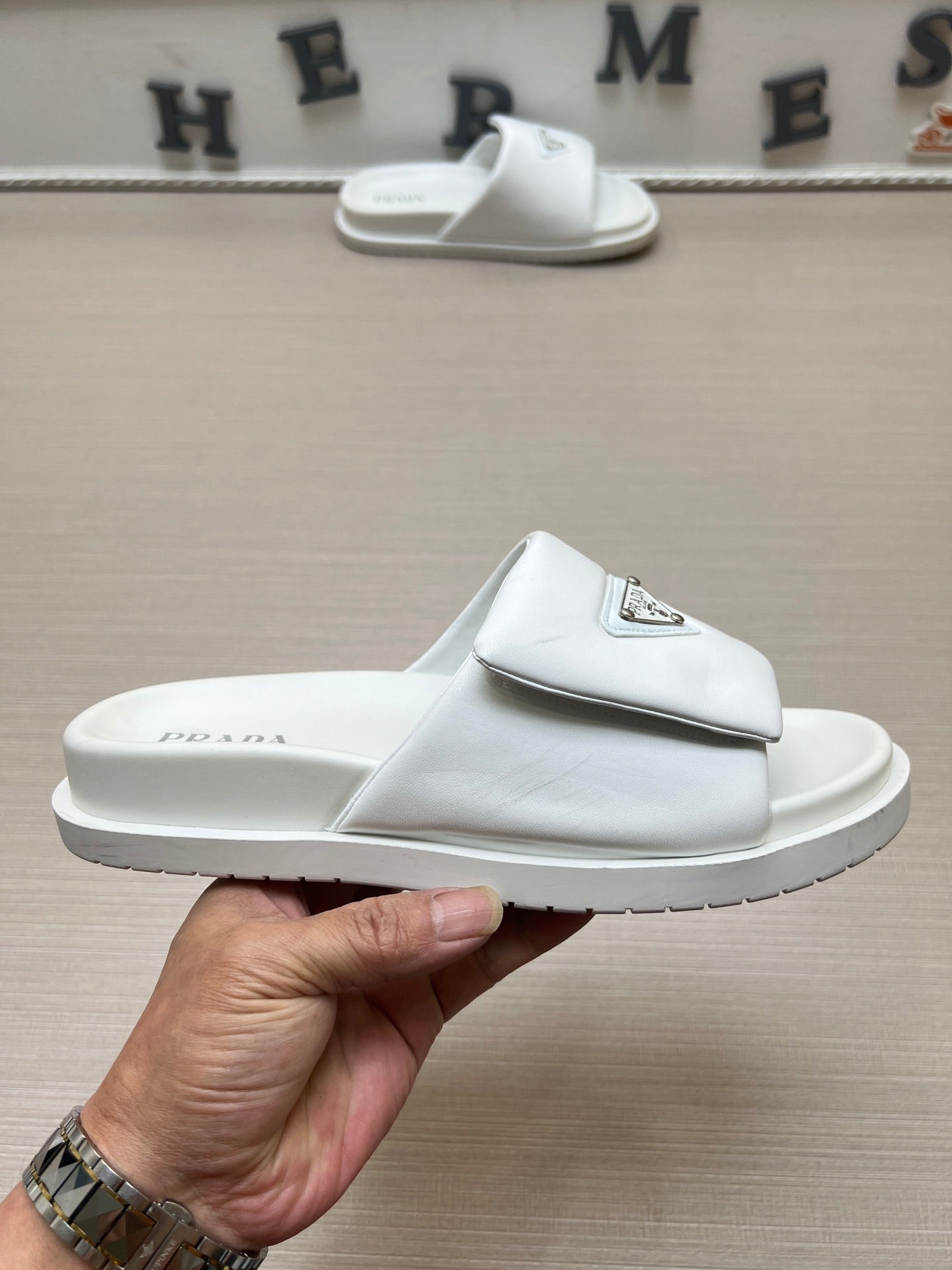 Z5ZPD4 Popular slippers