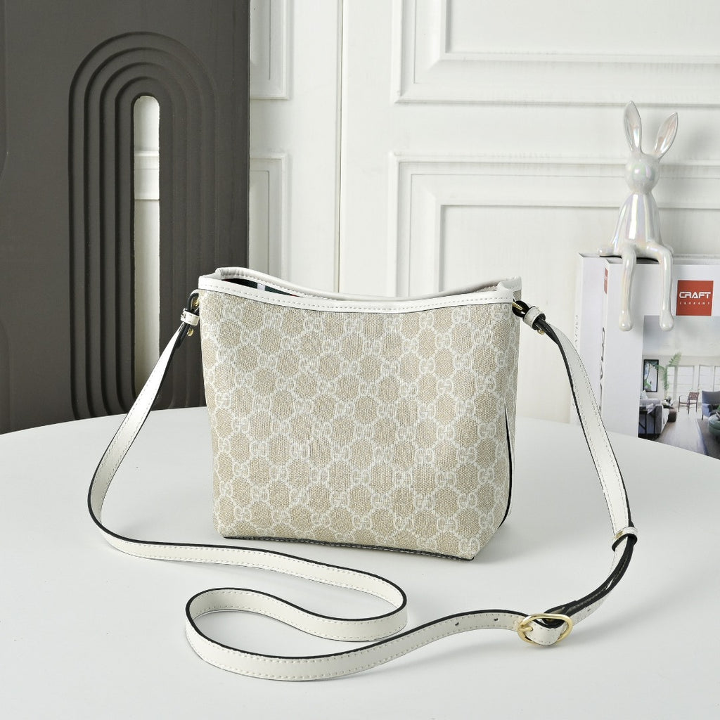 B1P36C53 Popular bag