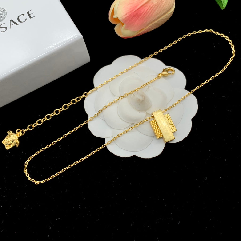 X1R75V79X Popular   Necklace