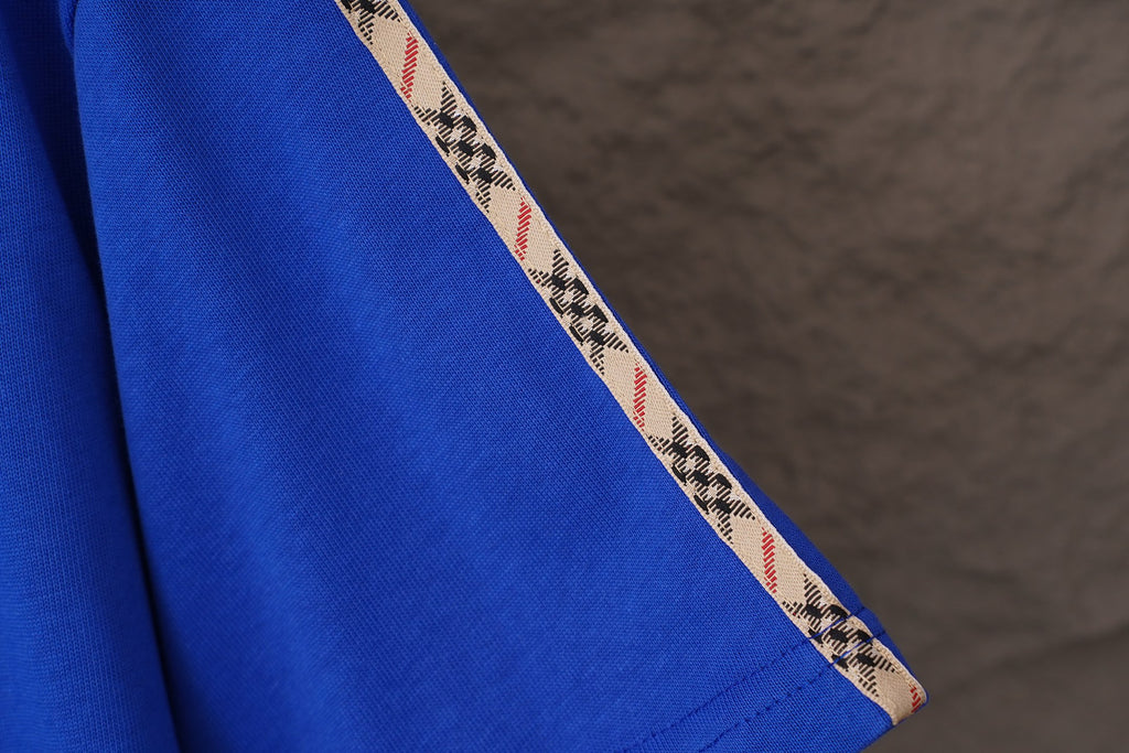 U1R86R7 Popular T-shirts