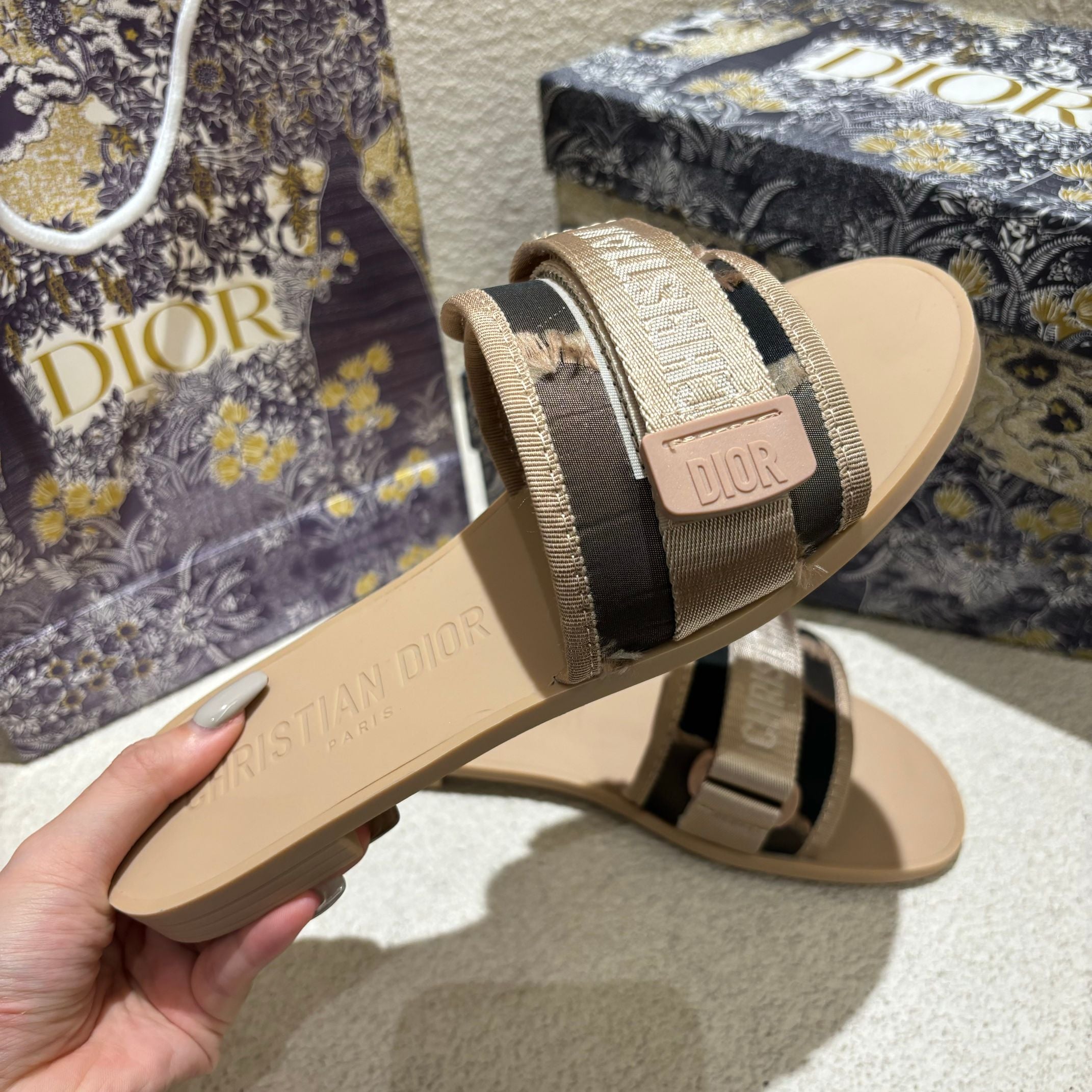 Z1ZD17 Popular slippers
