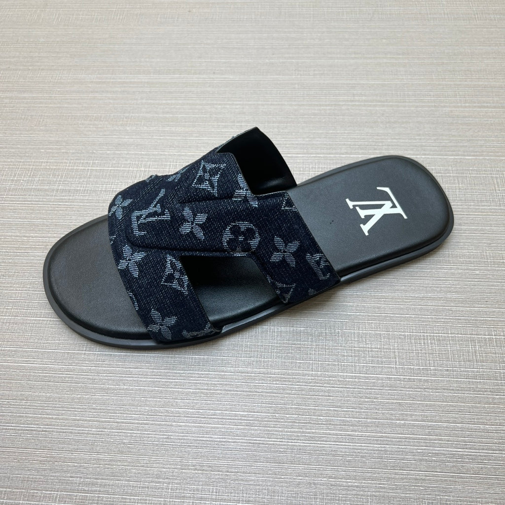 Z5ZE29 Popular slippers