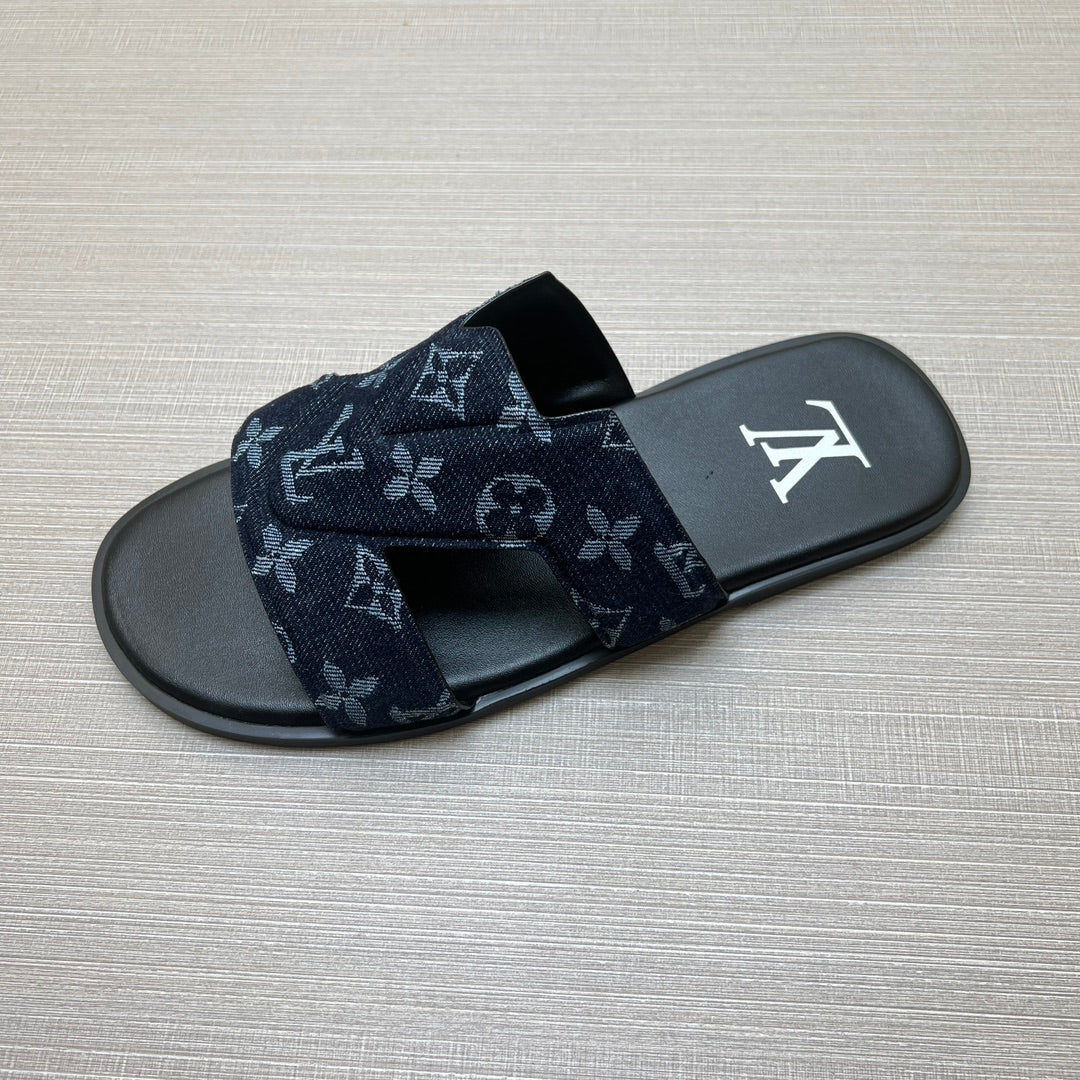 Z5ZE29 Popular slippers