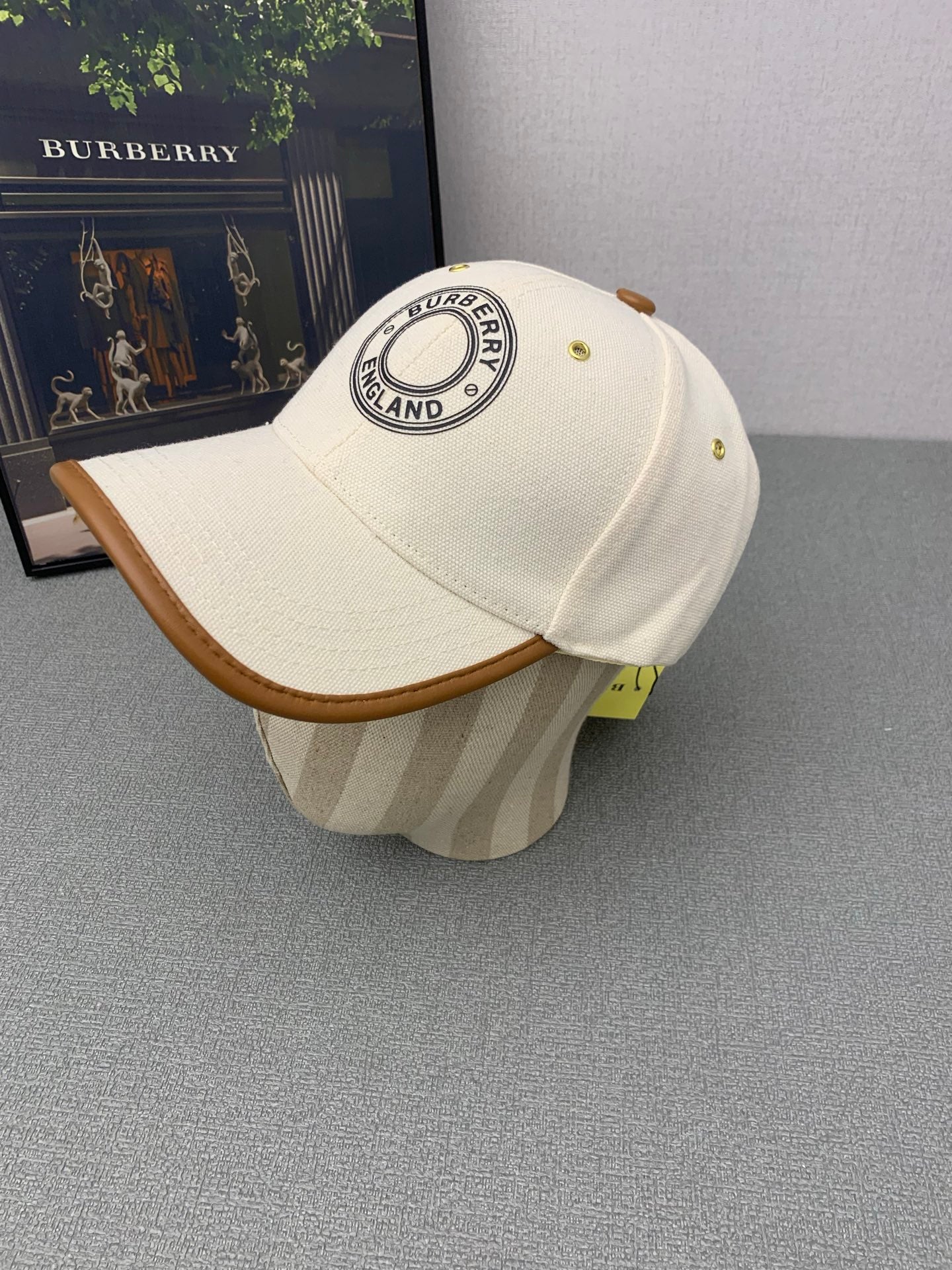 M1P45R575 Popular  hats