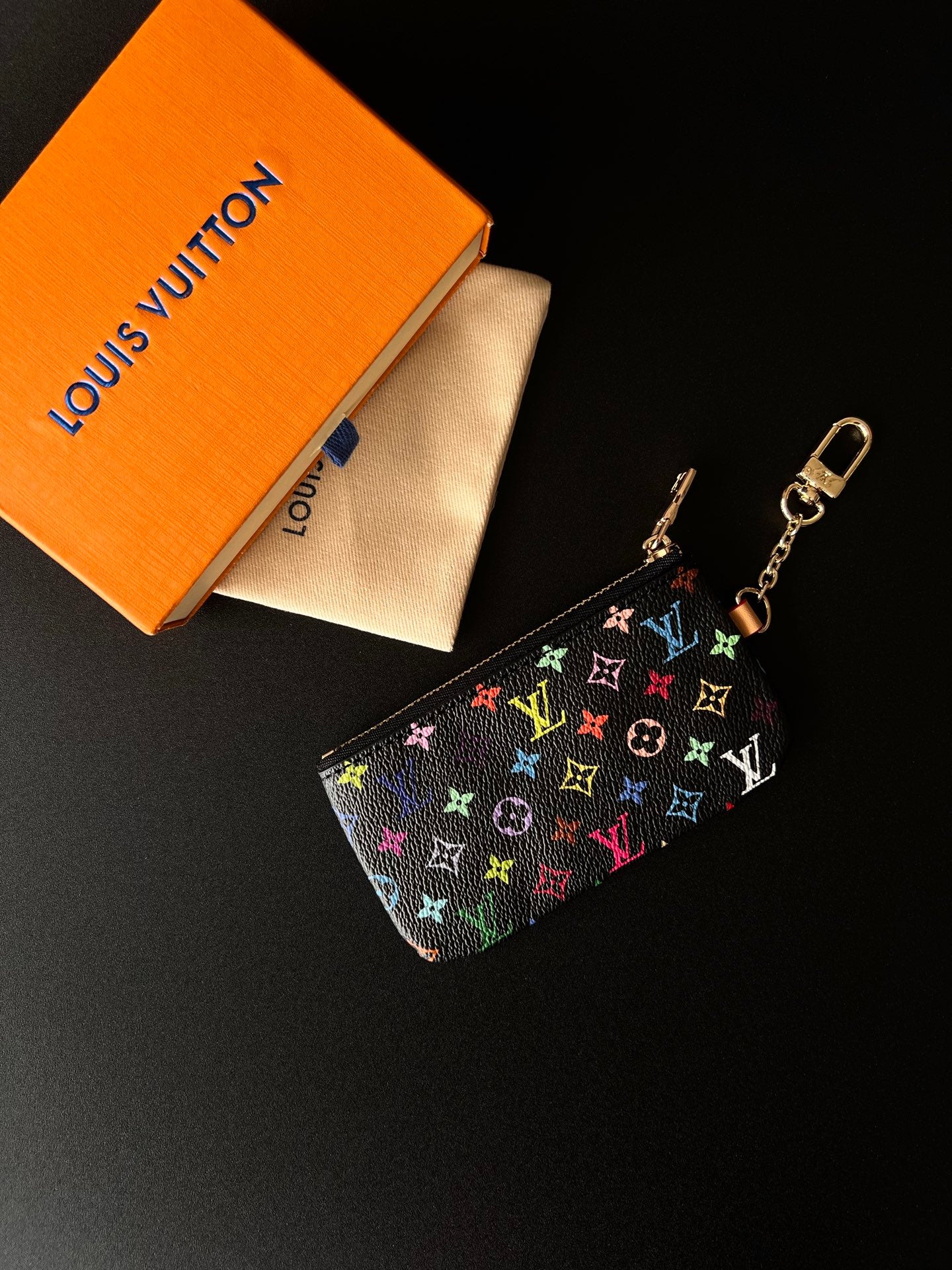 A1R76E64 Popular bag 's charms accessories