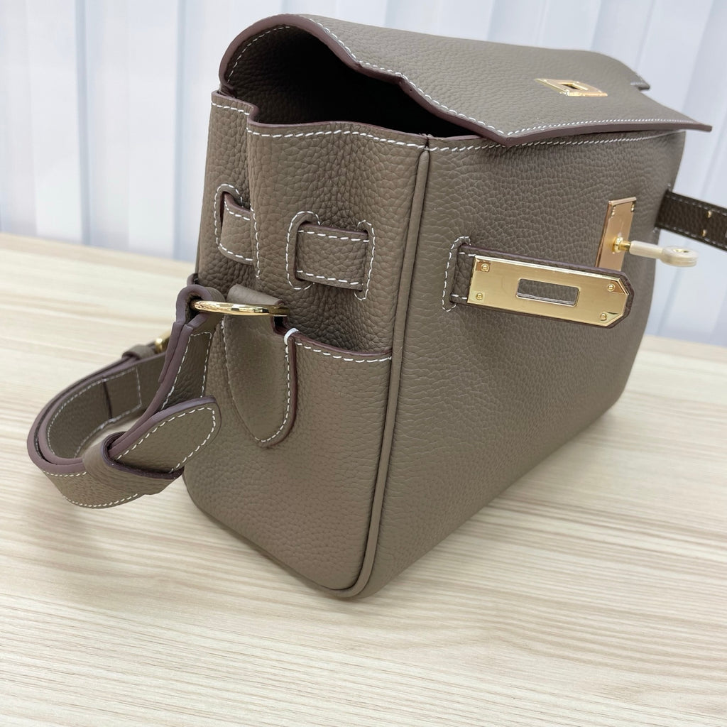 B1R15H4 Popular   leather bag