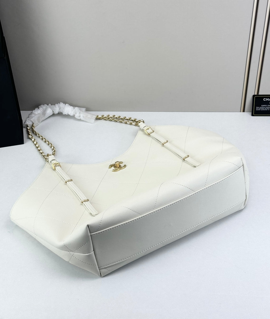 B1P46C11 Popular leather bag