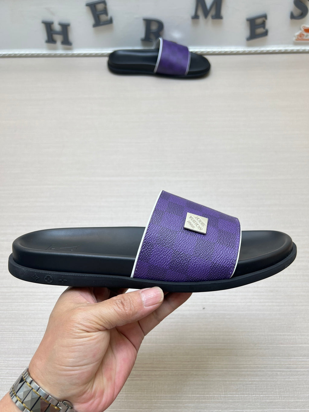 Z5ZE69 Popular slippers