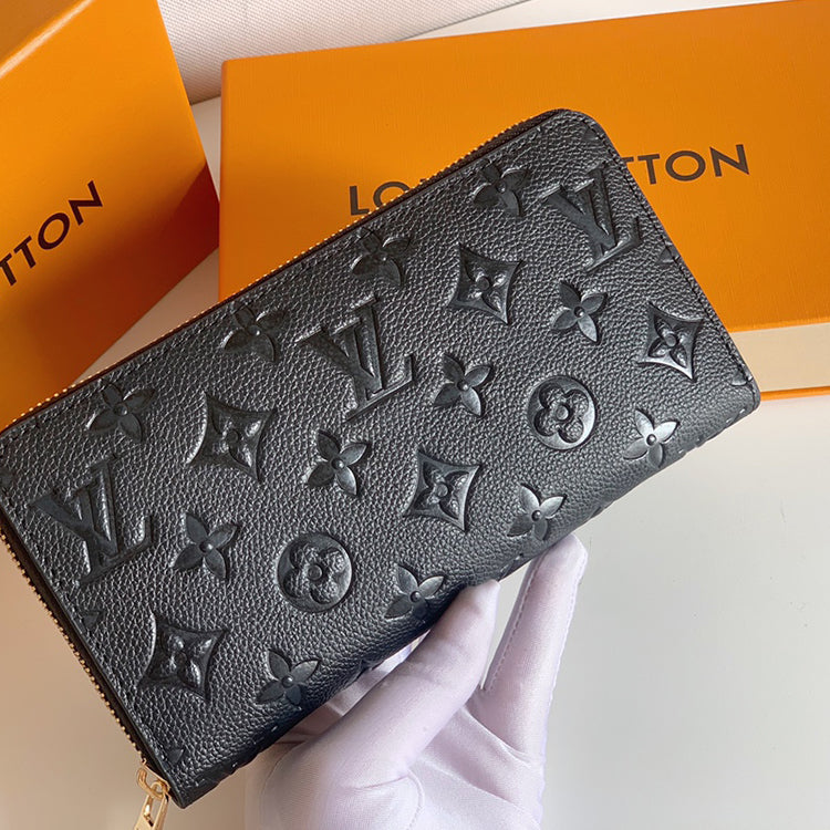 B1P11E06 Popular Leather wallets