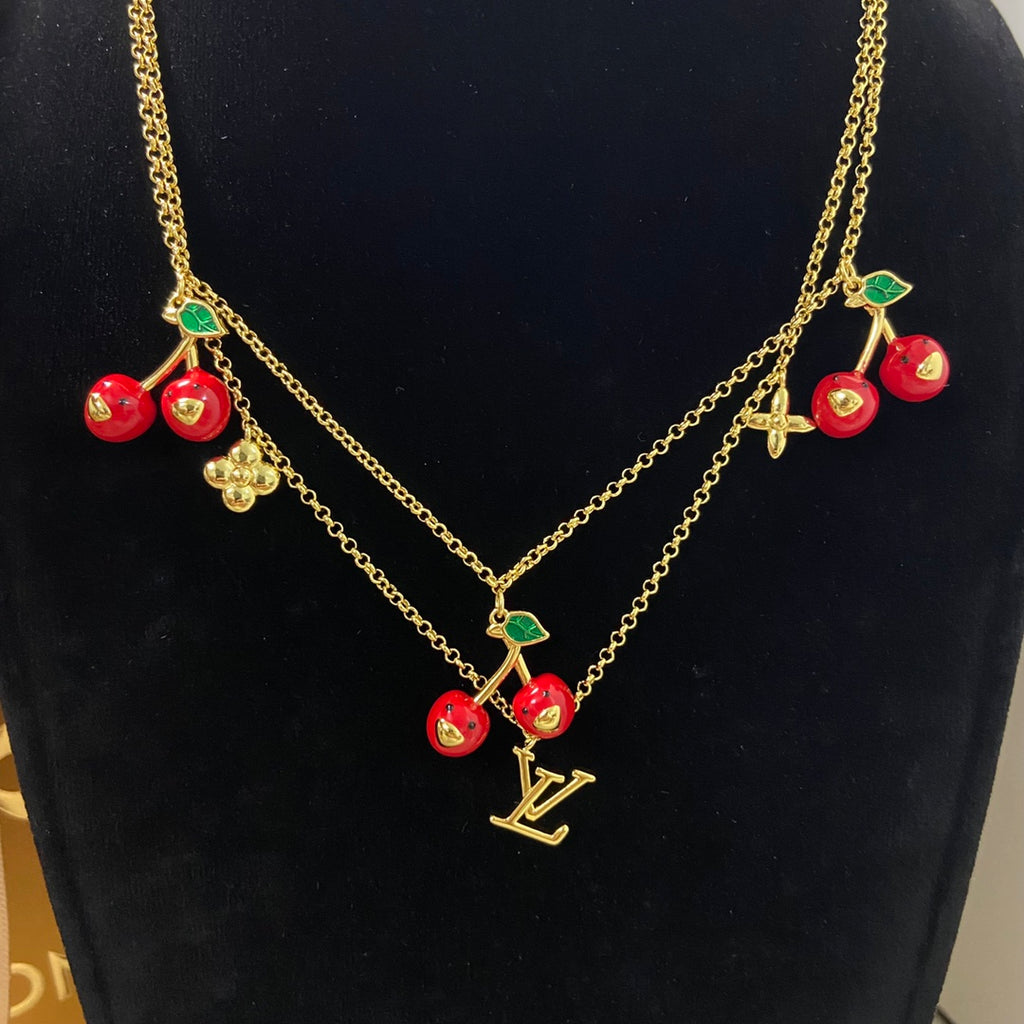X1Q85E184X Popular Necklace