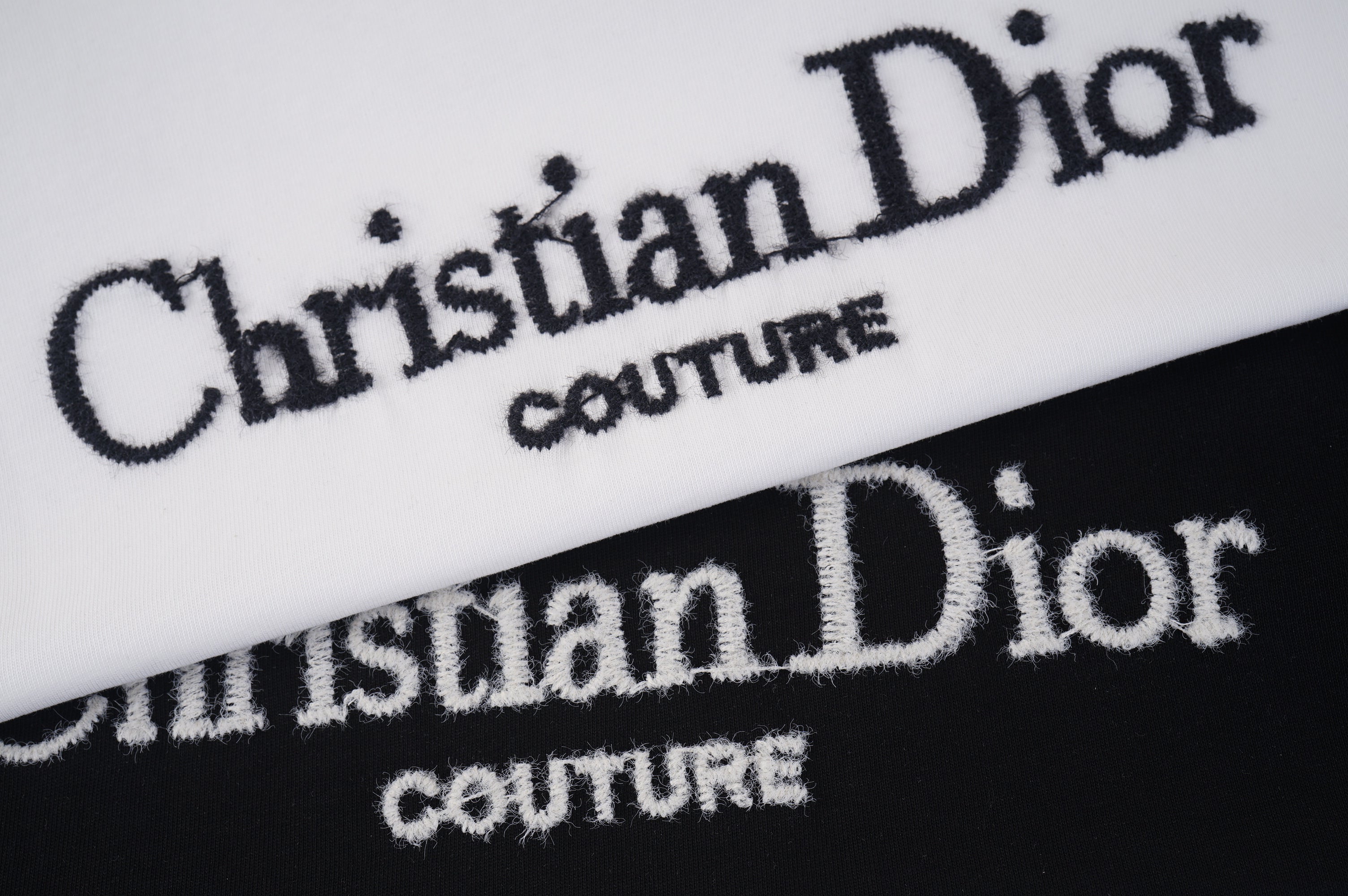 U1W25D37  Popular T-shirts