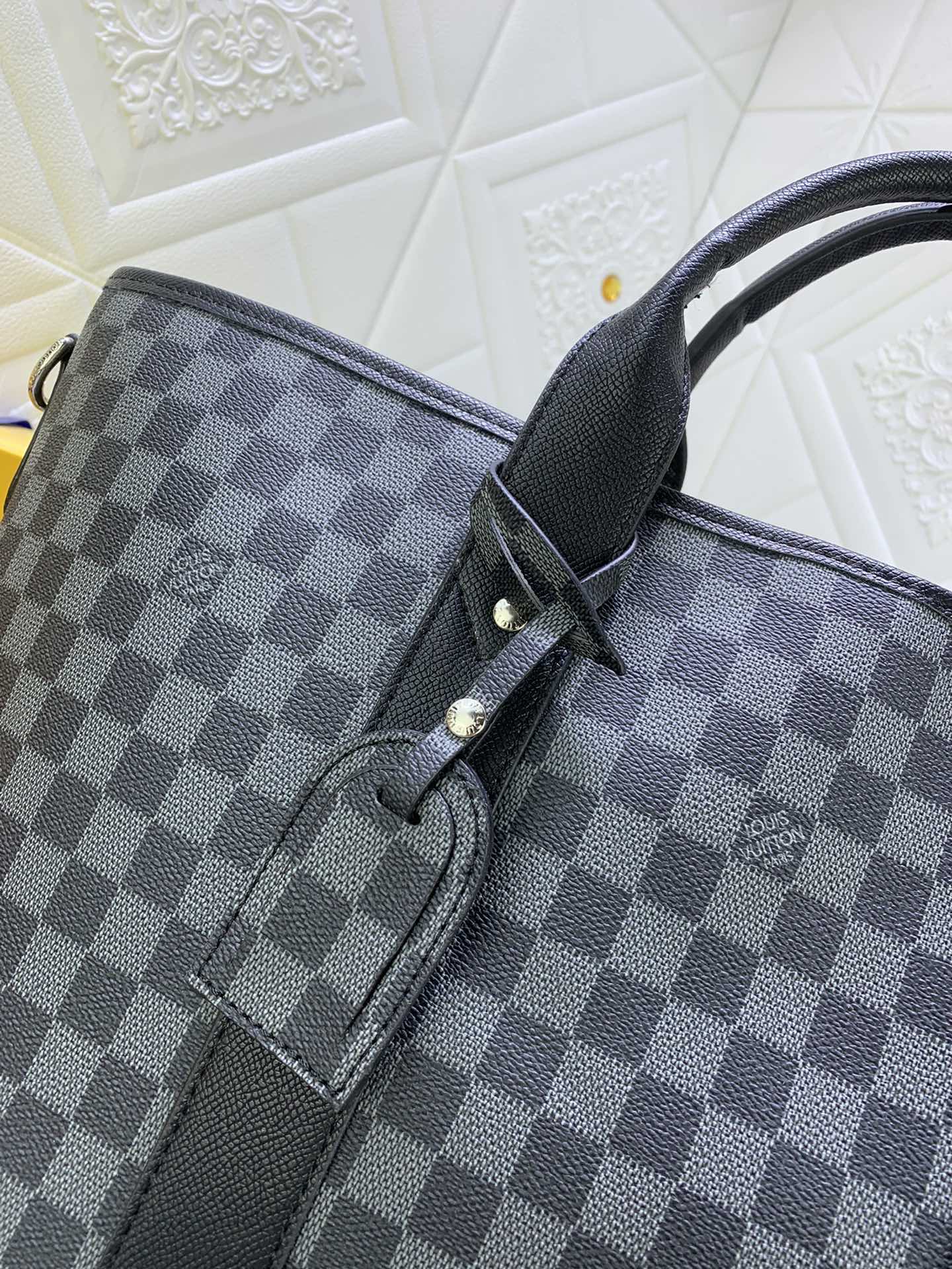 B12X44E350 Popular    leather bag 