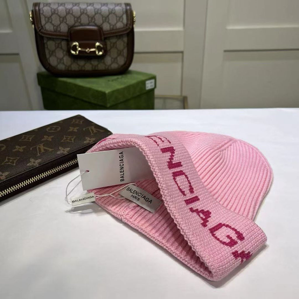 M1R86J86 Popular hats