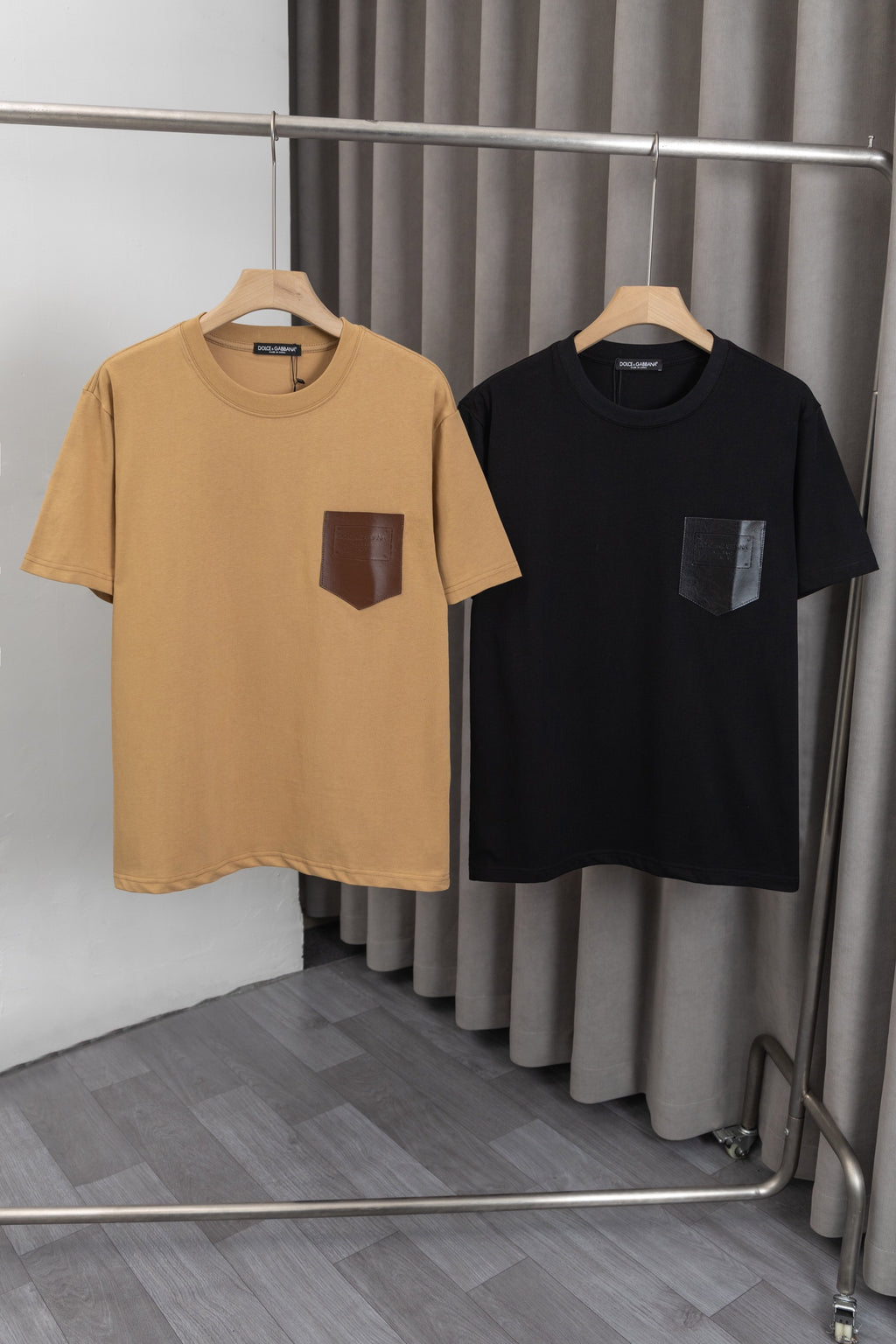 U1W25A4  Popular T-shirts