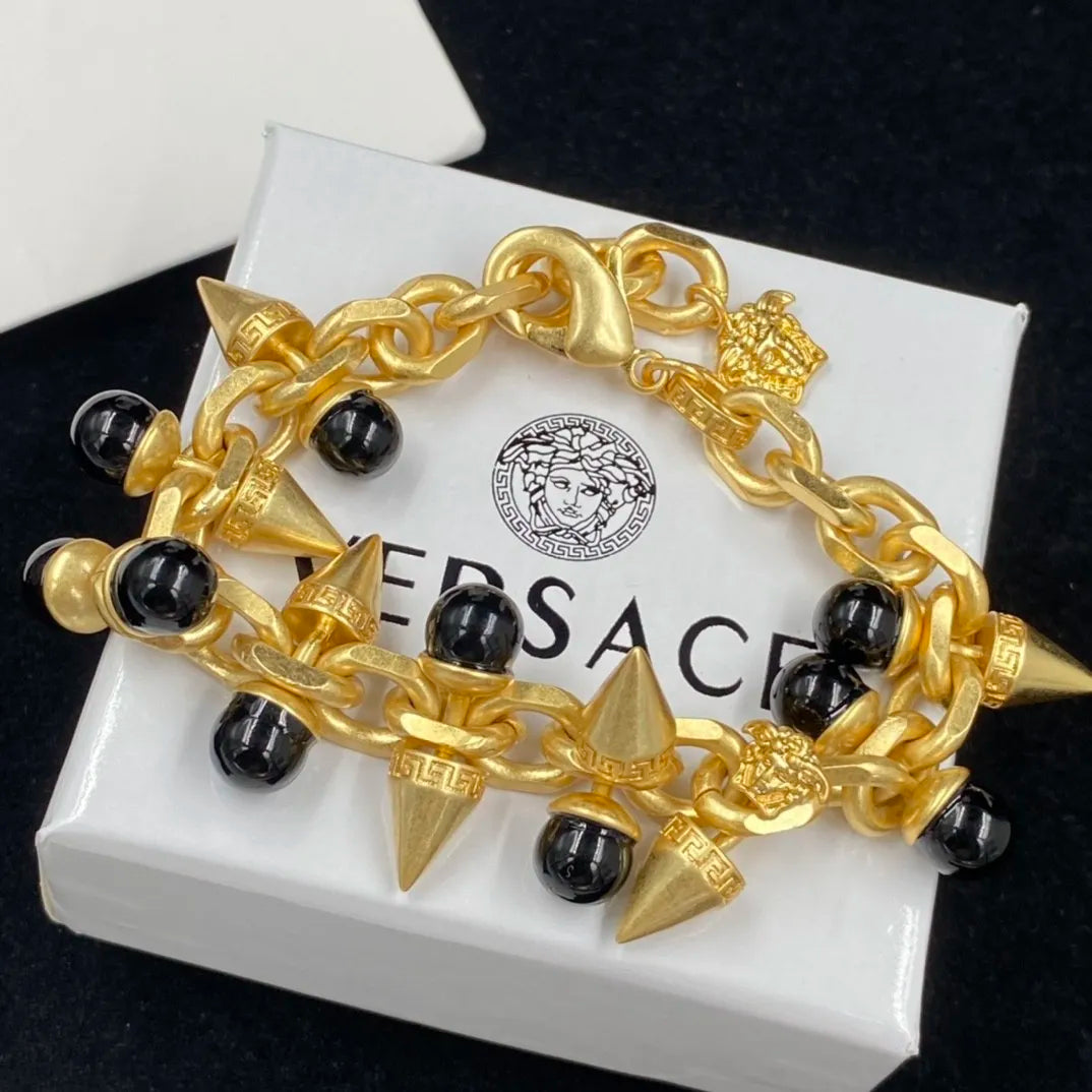 X1Q85V371X Popular Necklaces. Bracelets