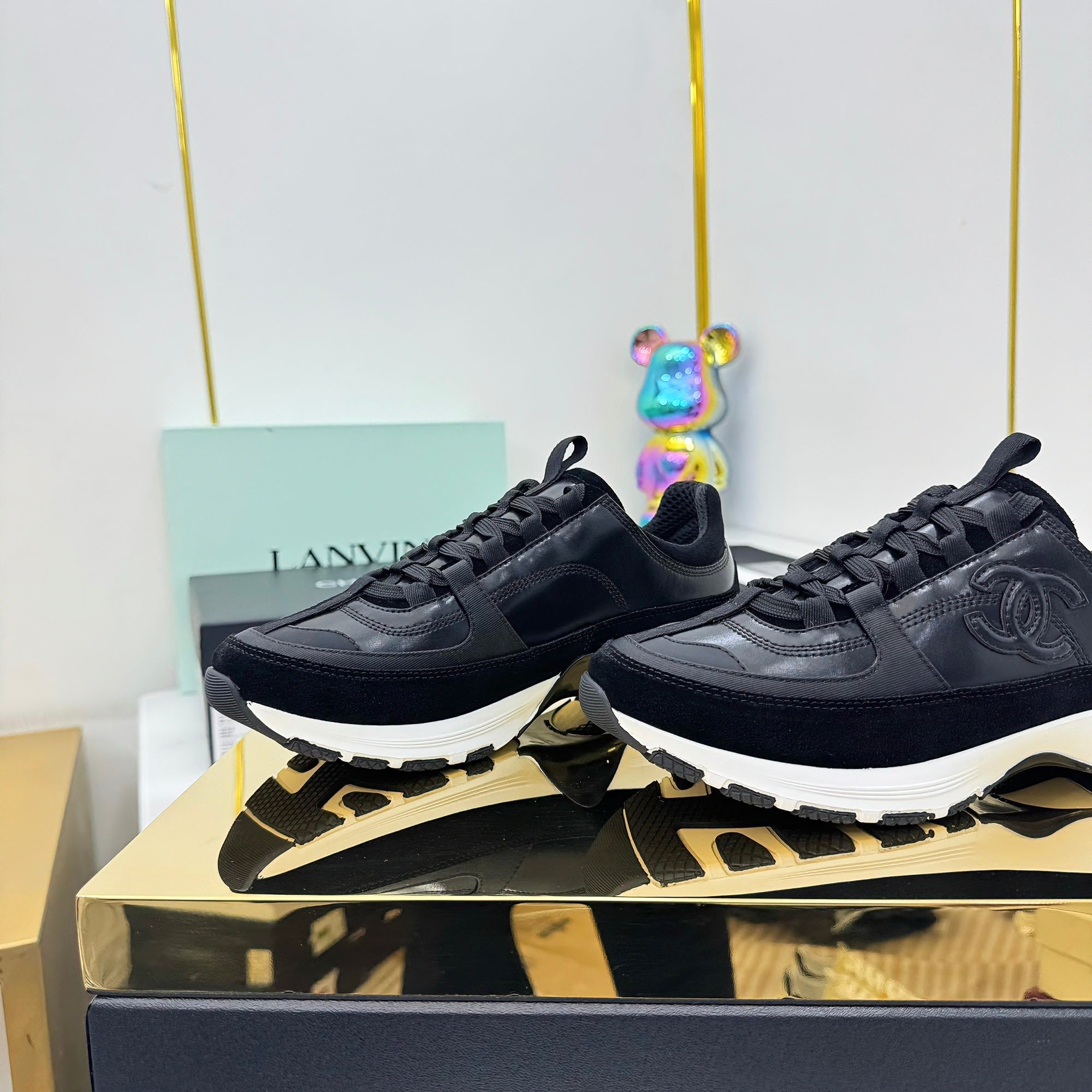 Z2R85C6  Popular high quality shoes