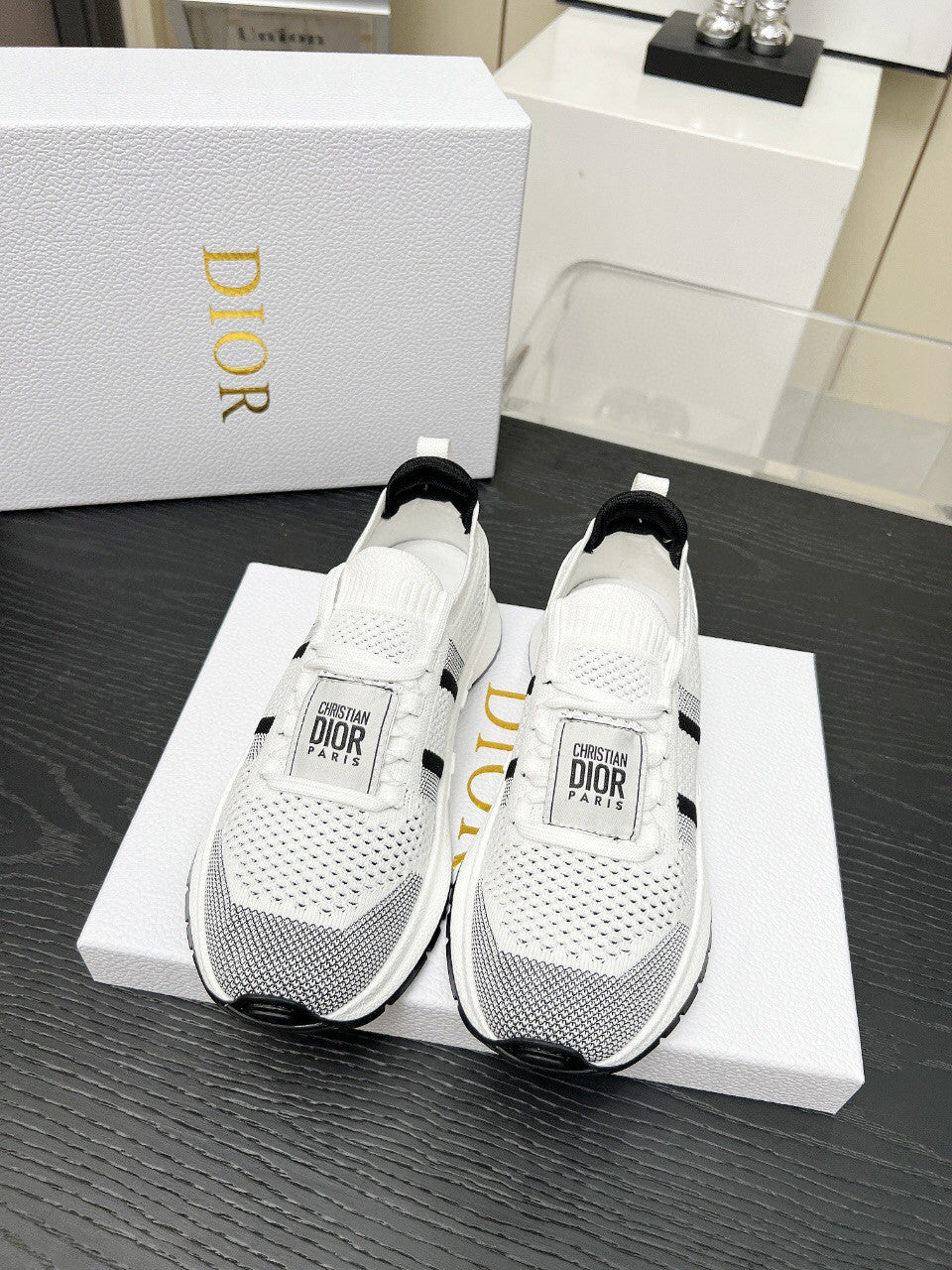 Z2Z85D51 Popular high-quality shoes