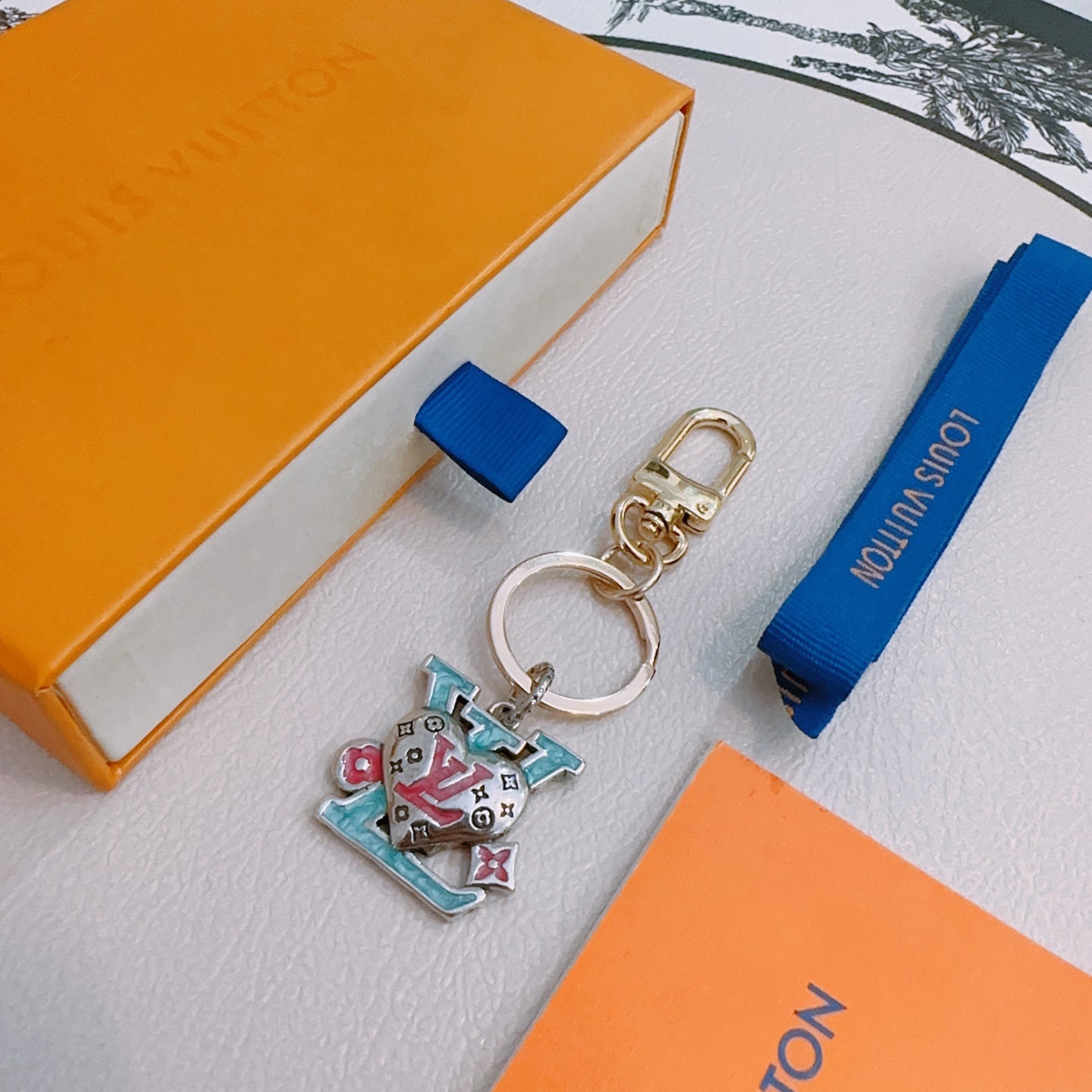 A1Z105E89 Popular bag 's charms accessories