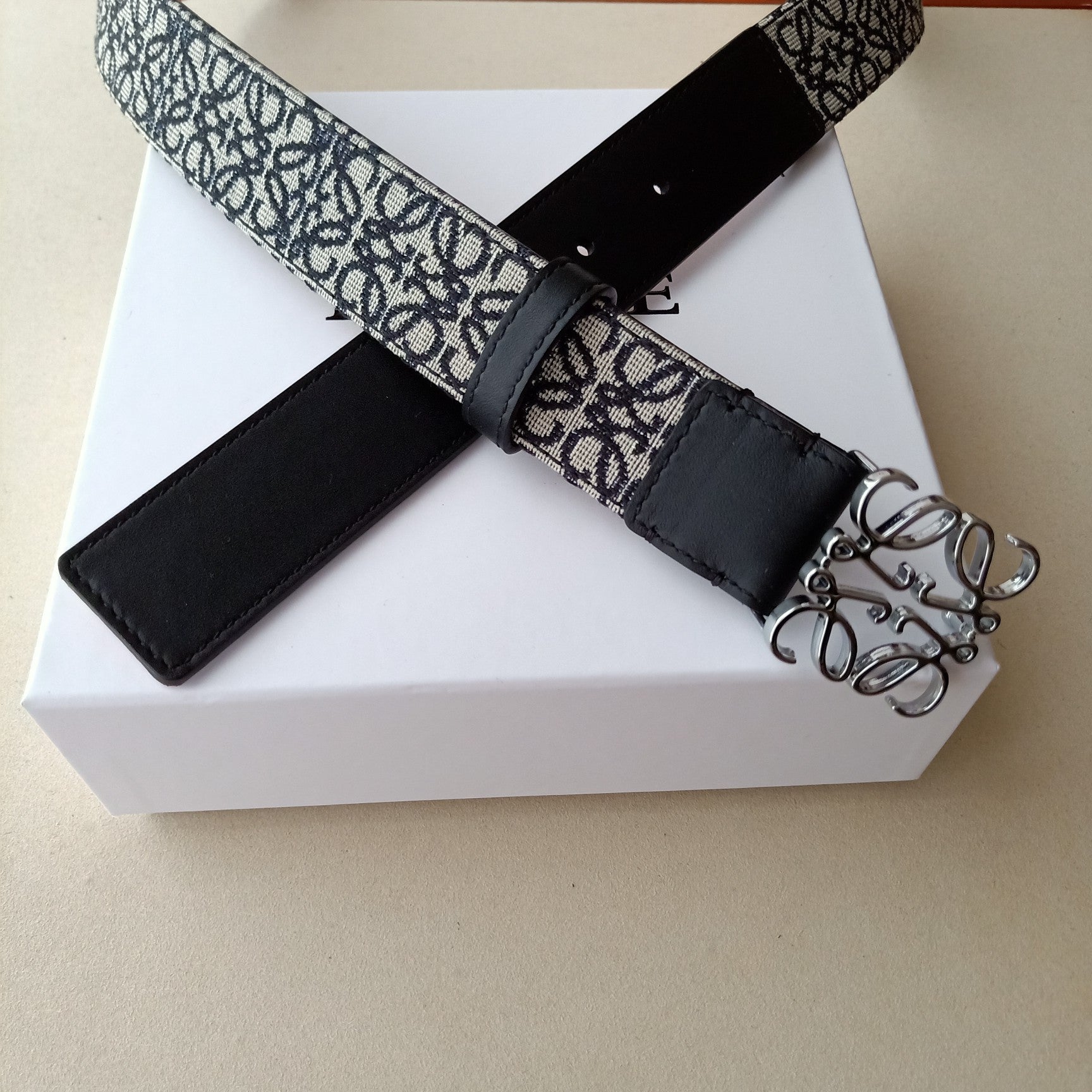 P1Q115A9 Popular High quality belt With full package