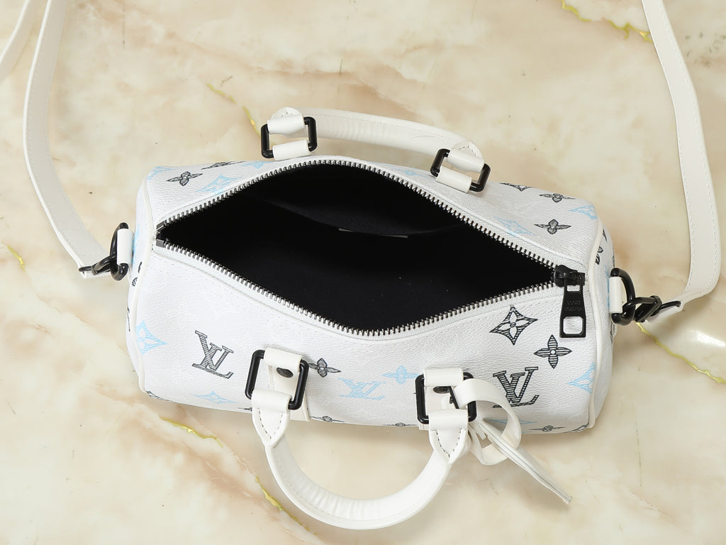 B1R76E50 Popular leather bag