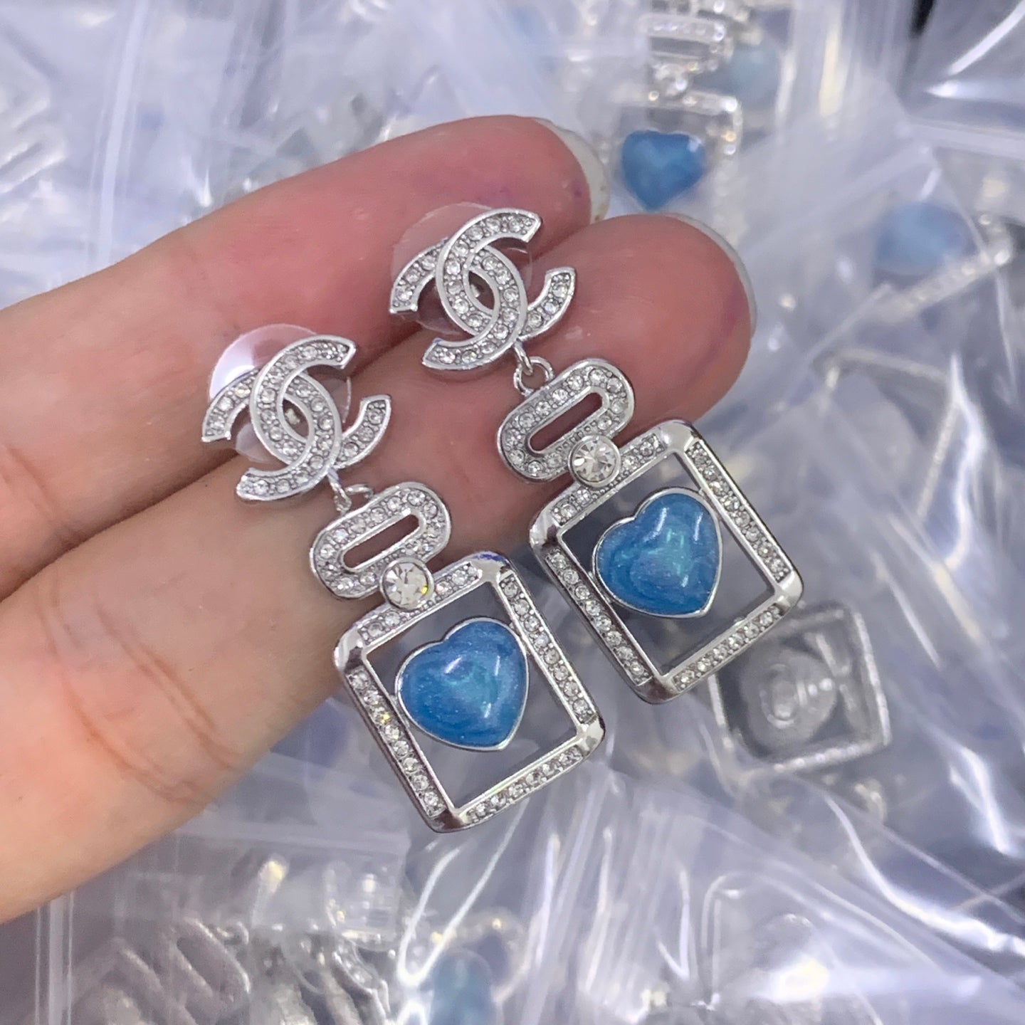 X1Q95C16E Popular  Earrings