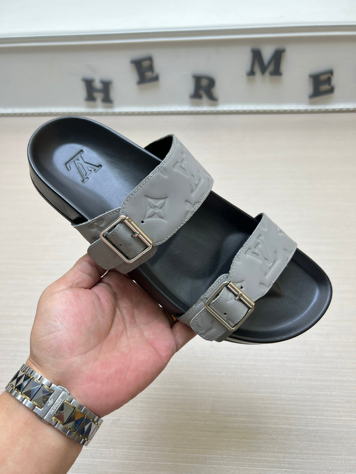 Z5ZE87 Popular slippers