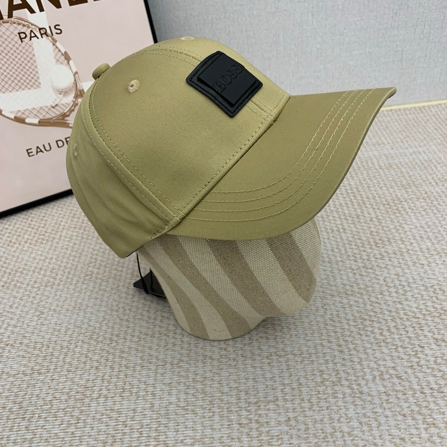 M1Q45A3  Popular hats