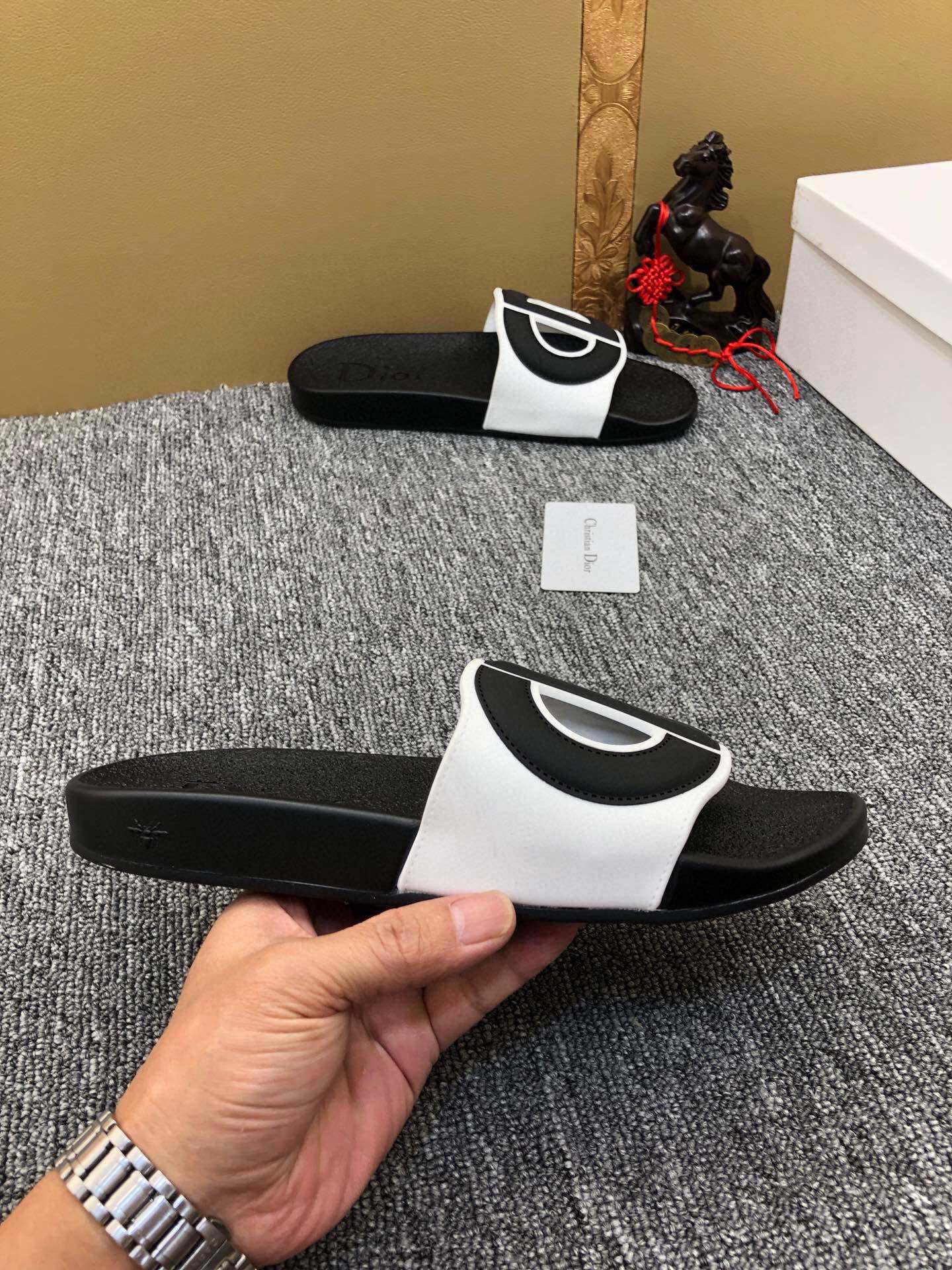 Z5LD216 Popular Slippers
