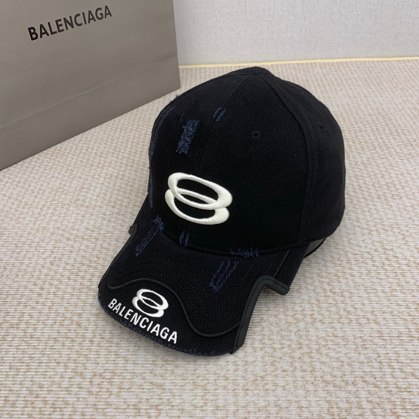 M1N65J8 Popular  hats