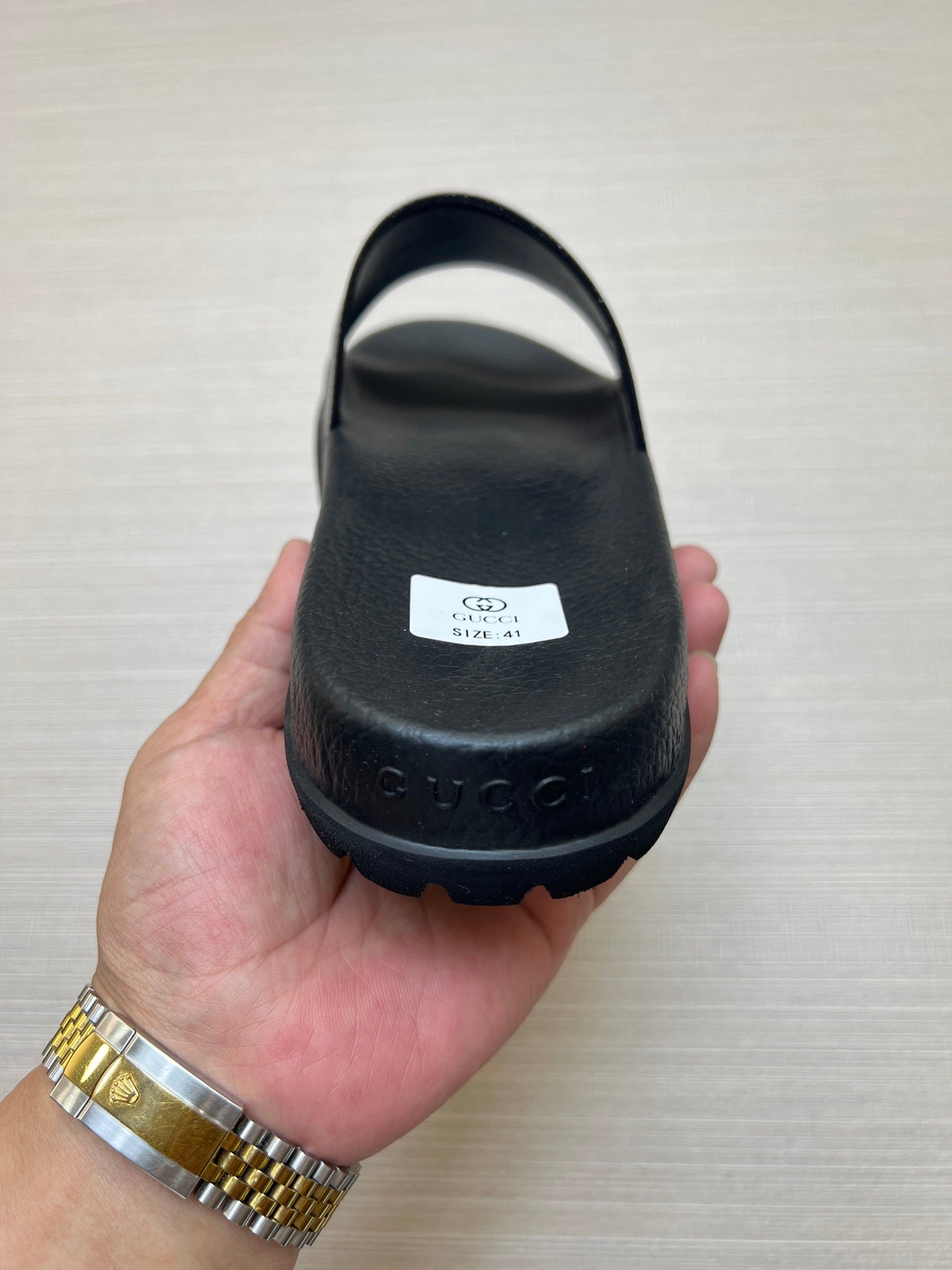 Z5X76B4 Popular slippers
