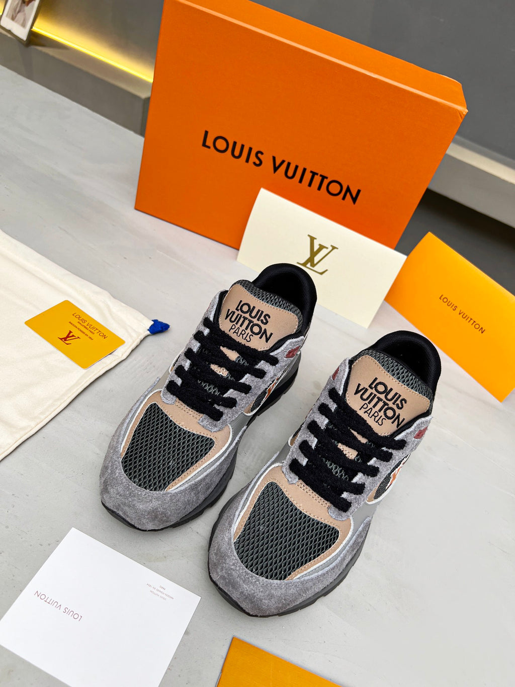 Z2Q105E228 Popular high-quality  Shoes