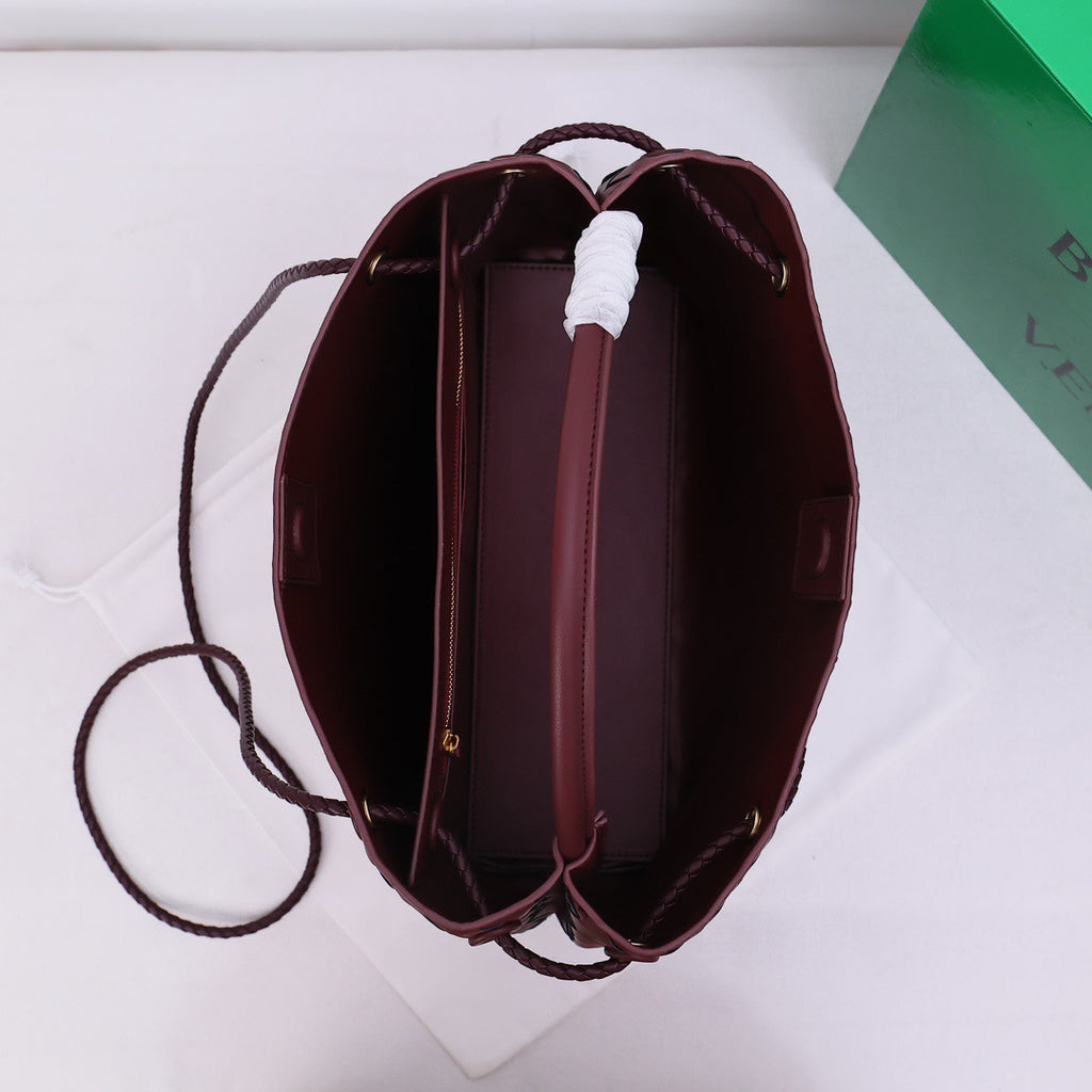 B1X104A80 Popular  leather bag