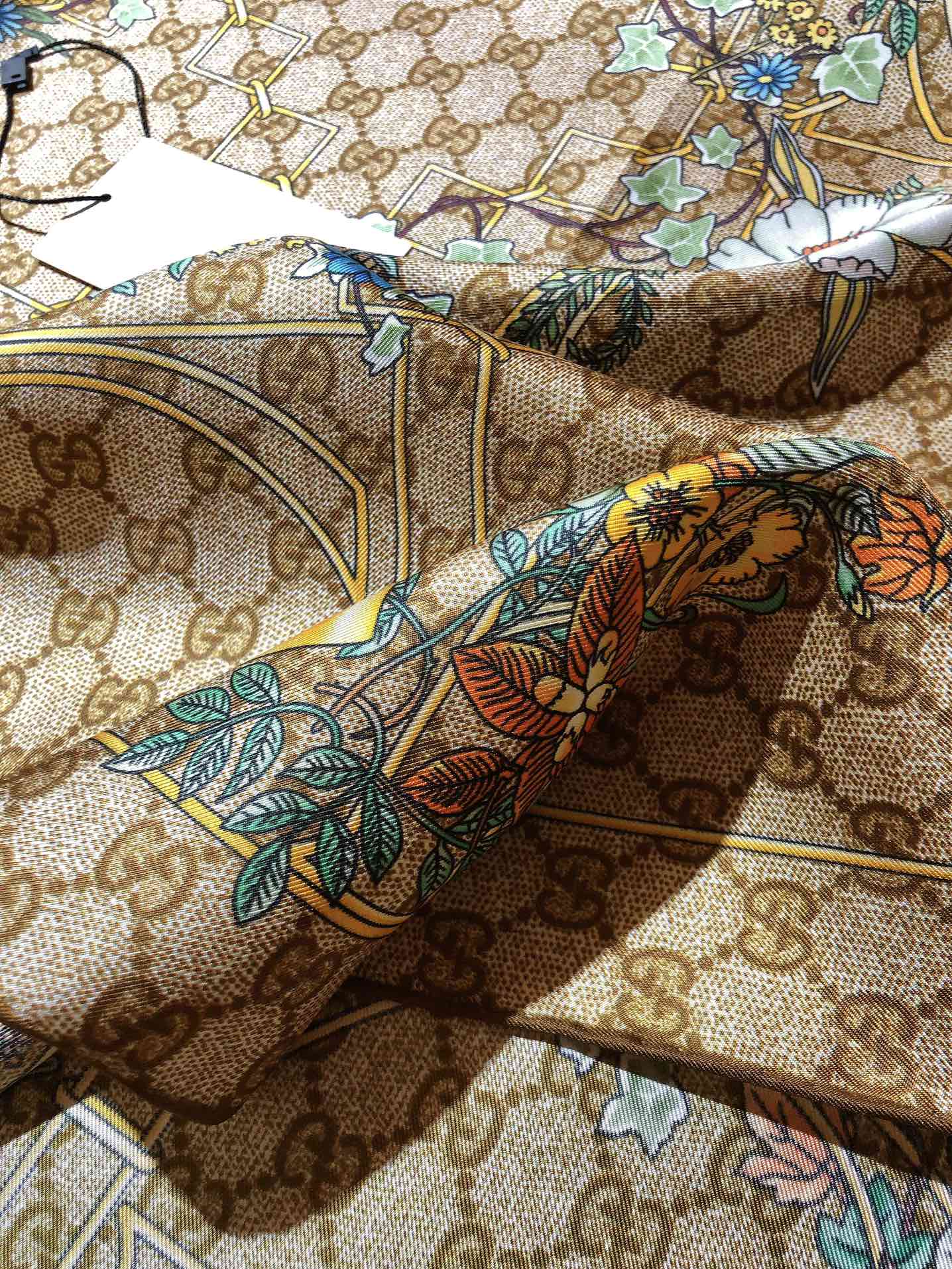 W1Z35B206 Popular Silk Scarve
