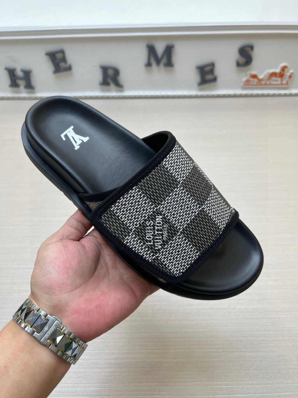 Z5QE3  Popular Slippers