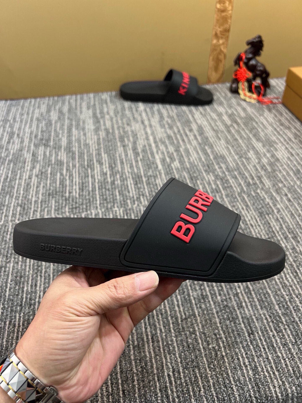 Z5Z35R254 Popular Slippers