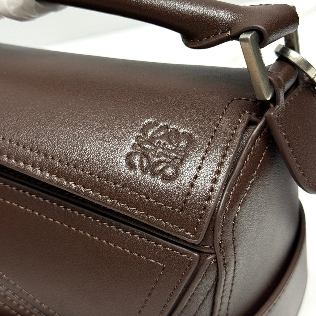 B1R15A149 Popular leather bag