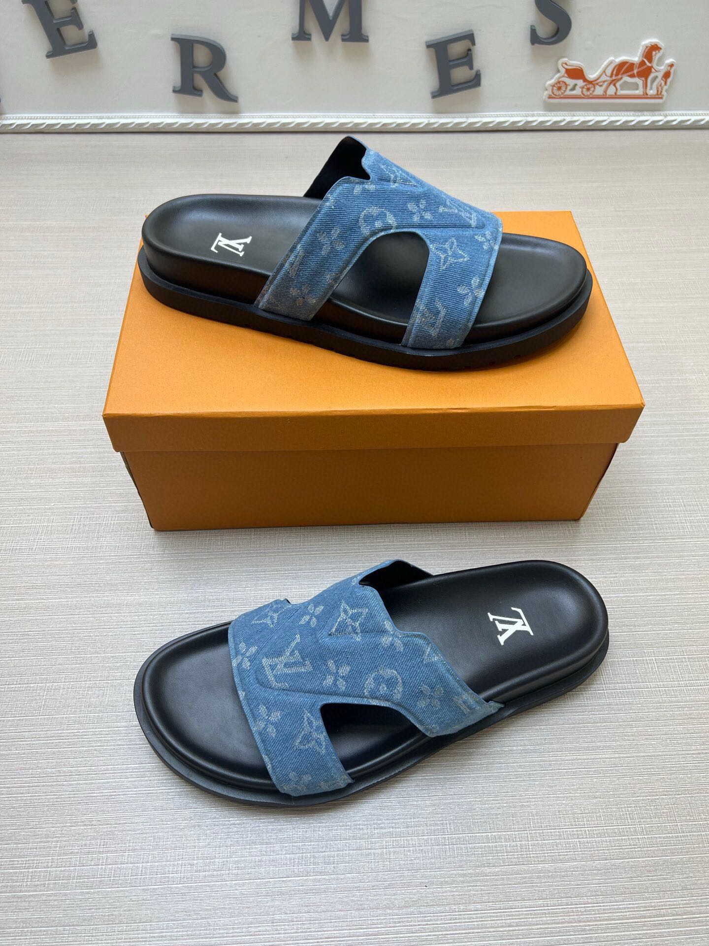 Z5LE226 Popular Slippers