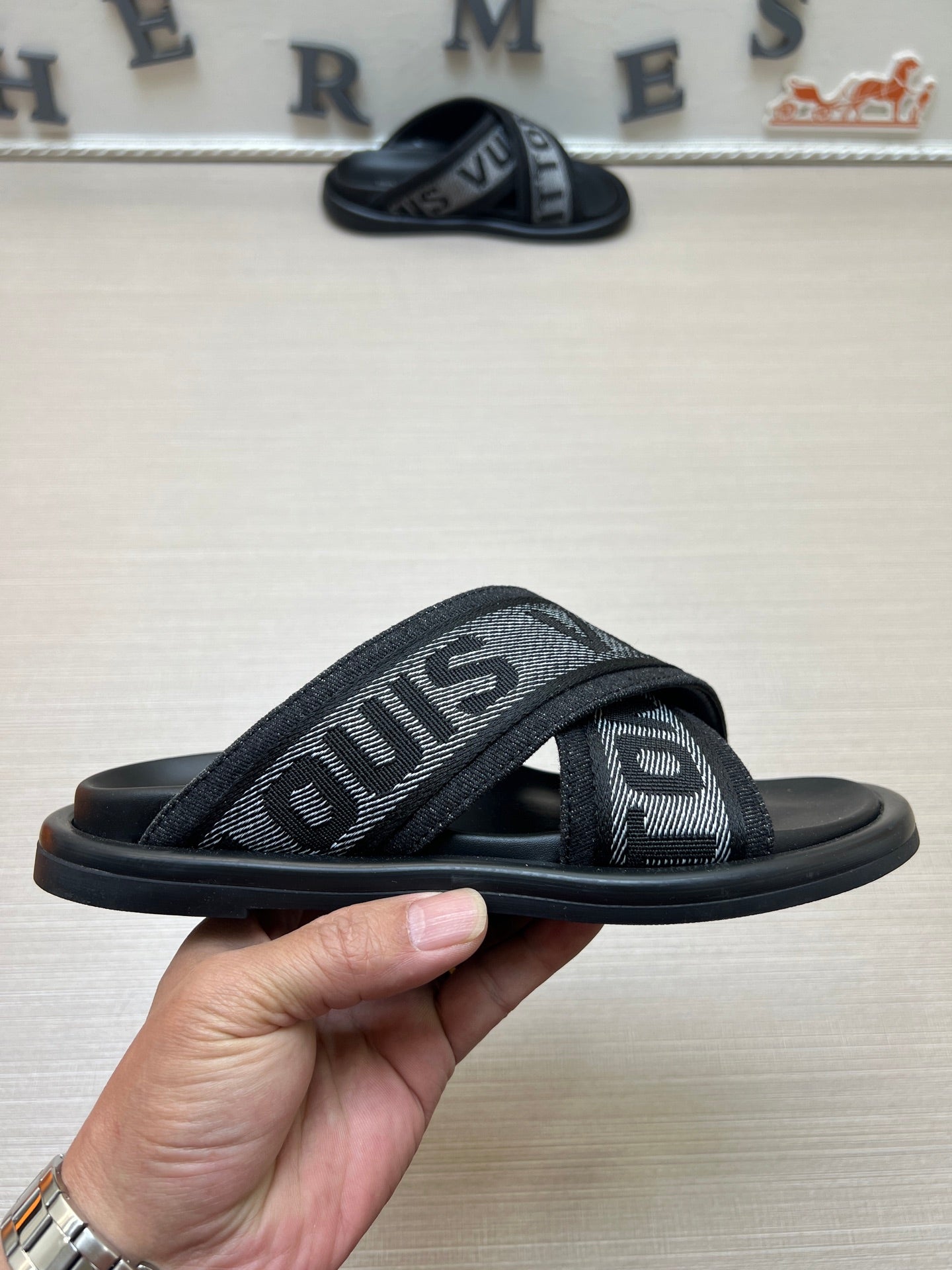 Z5Z35E273 Popular Slippers