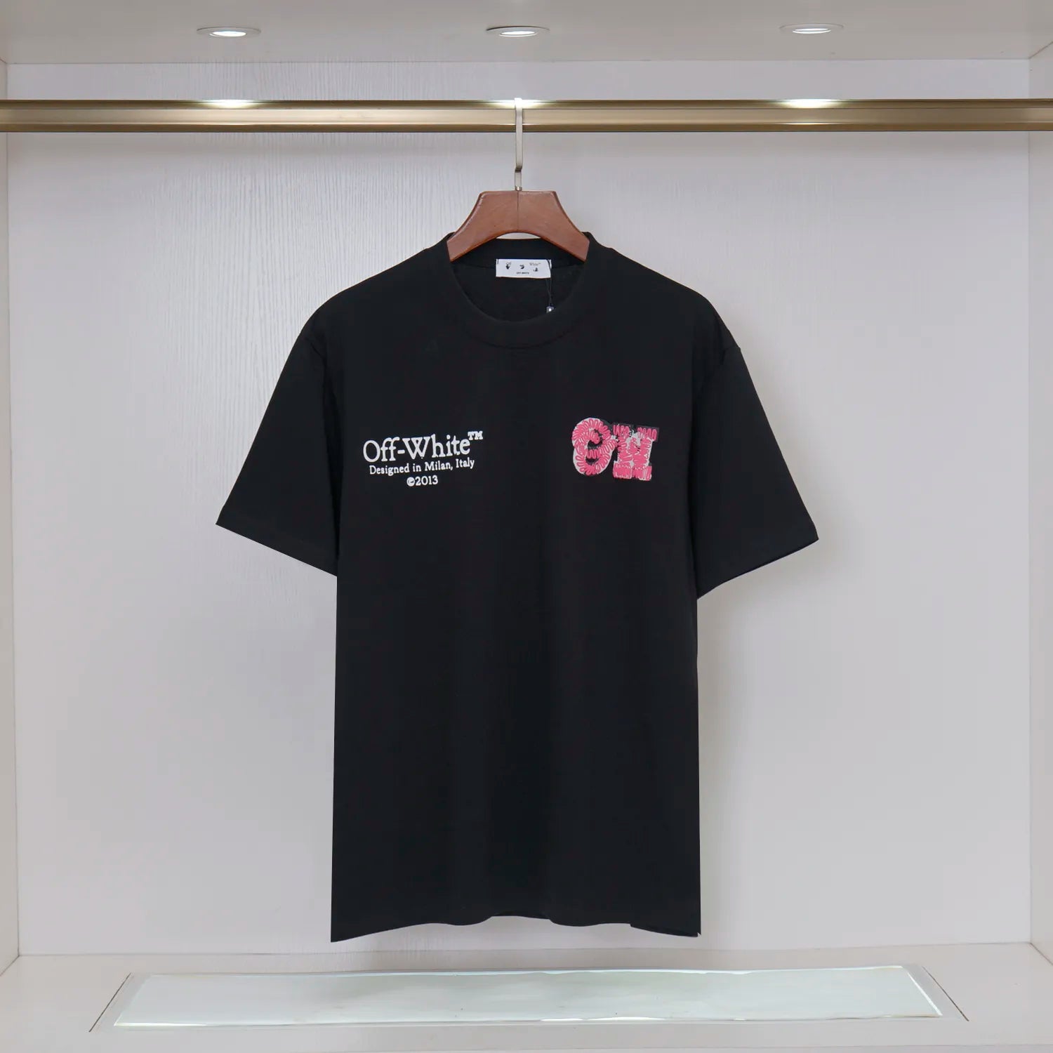 U1N65A20 Popular T-shirt