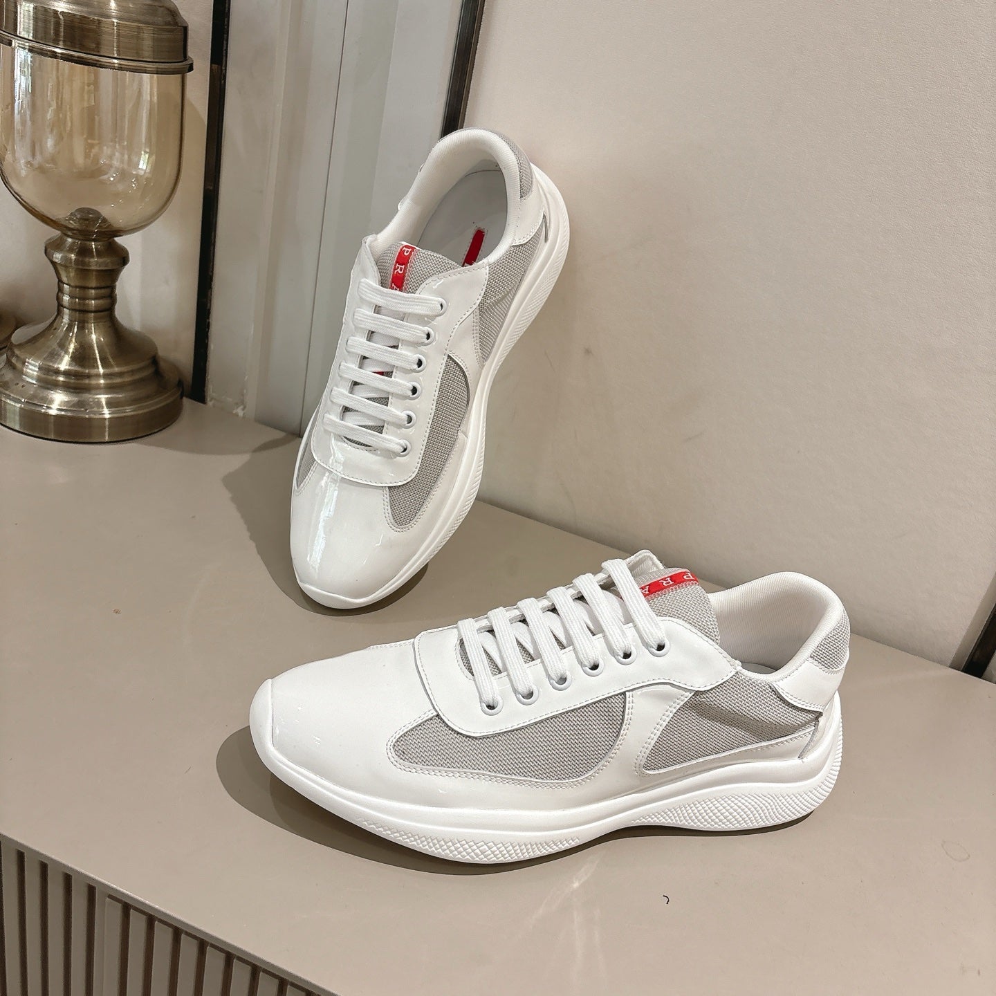 Z2Q95P12  Popular high-quality shoes