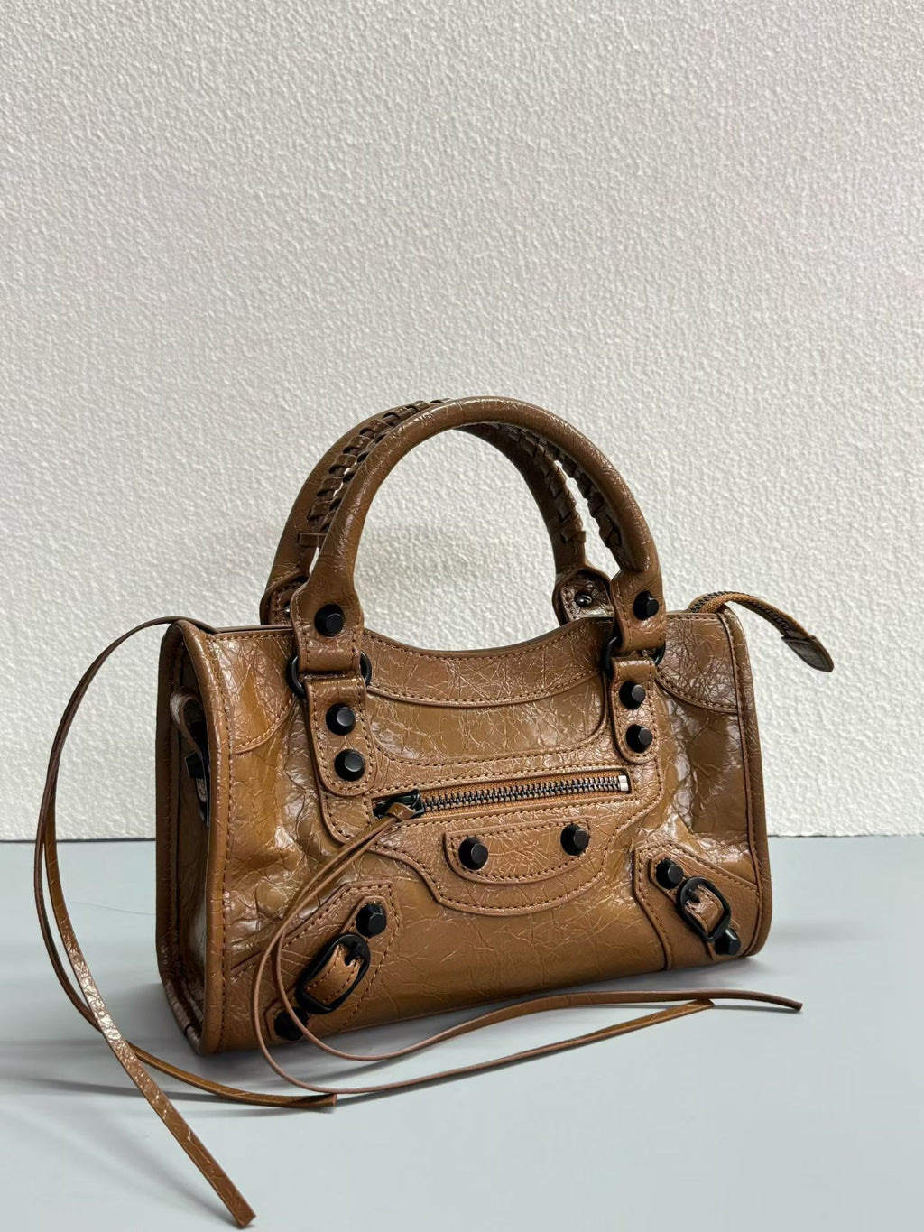 B1P36J115 Popular leather bag