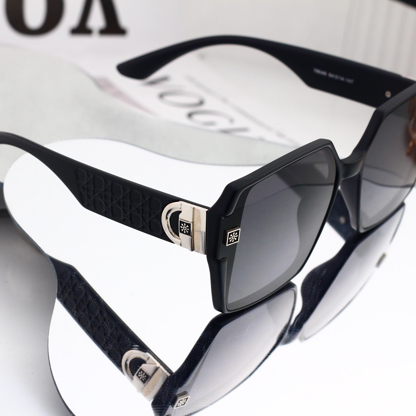 T1P56D56 Popular Sunglasses