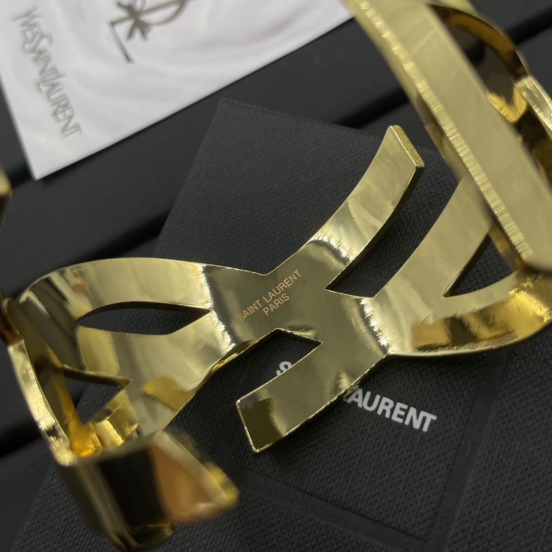 X1X75SL1K  Popular Bracelets